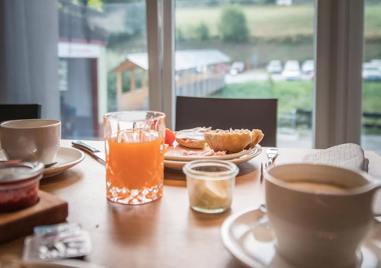 Buffet breakfast in Hotel Restaurant Kochschule Rössle