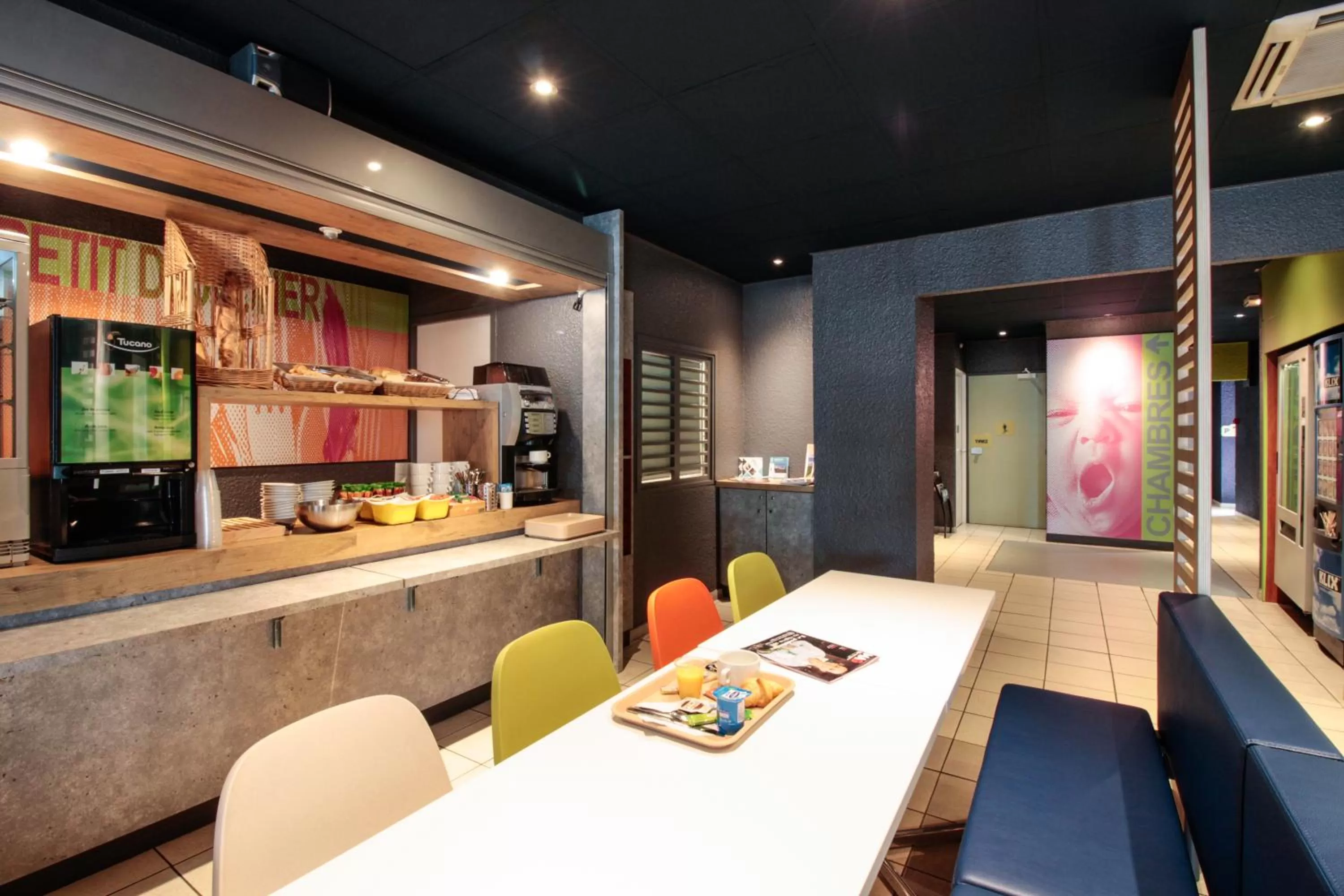 Buffet breakfast in Ibis budget Périgueux