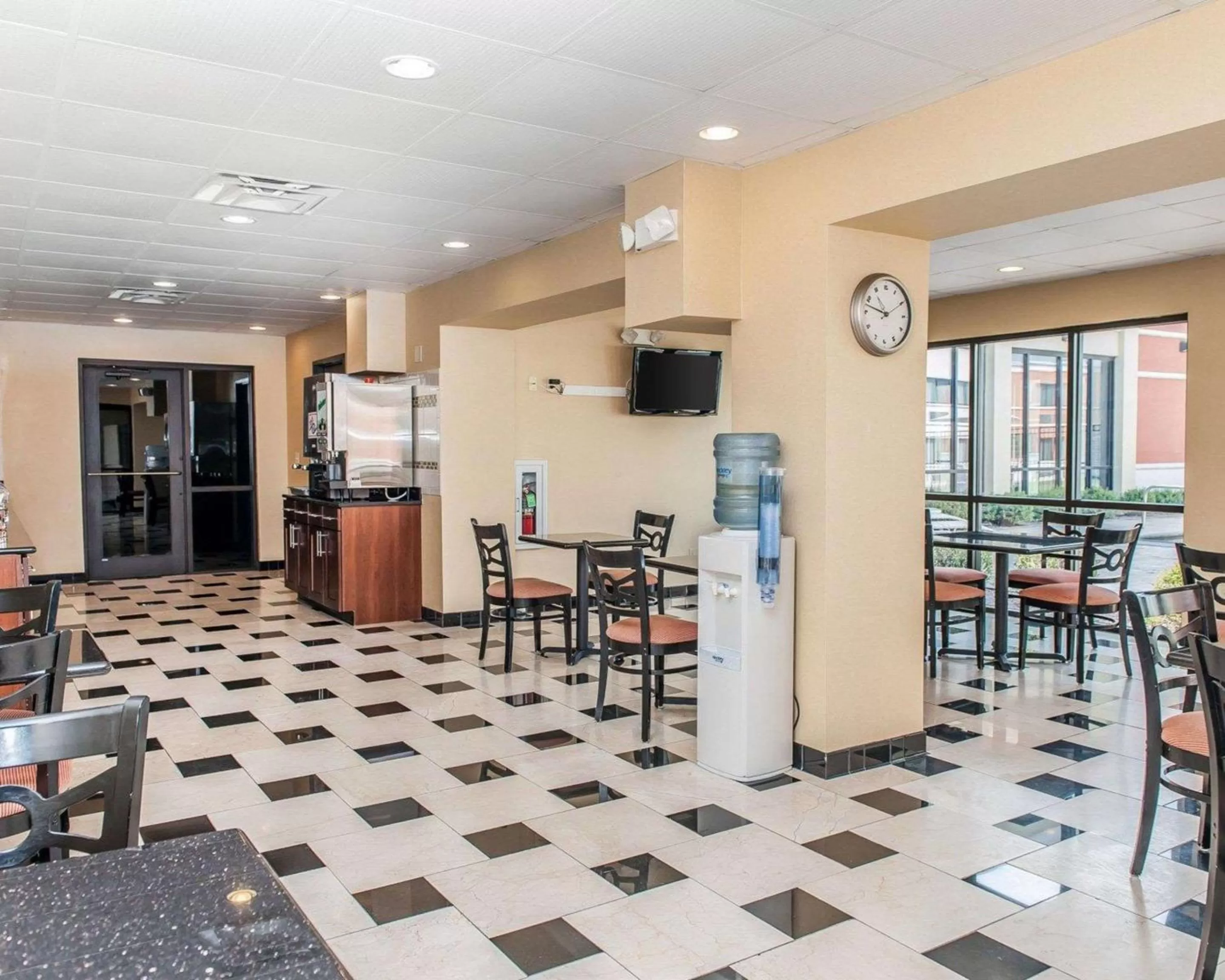 Restaurant/places to eat in Quality Inn & Suites Mattoon South