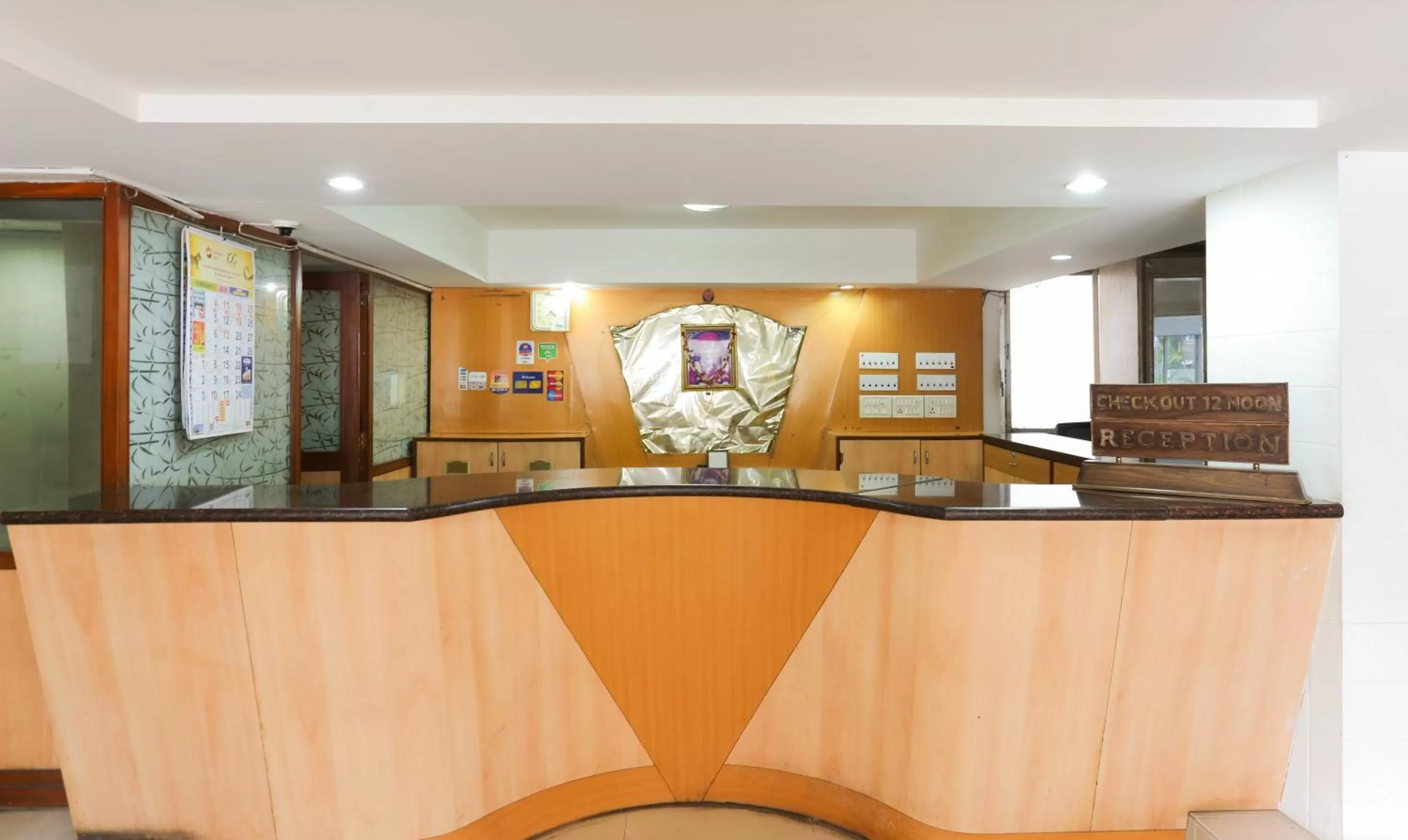 Lobby or reception in Itsy Hotels Hill View Ex