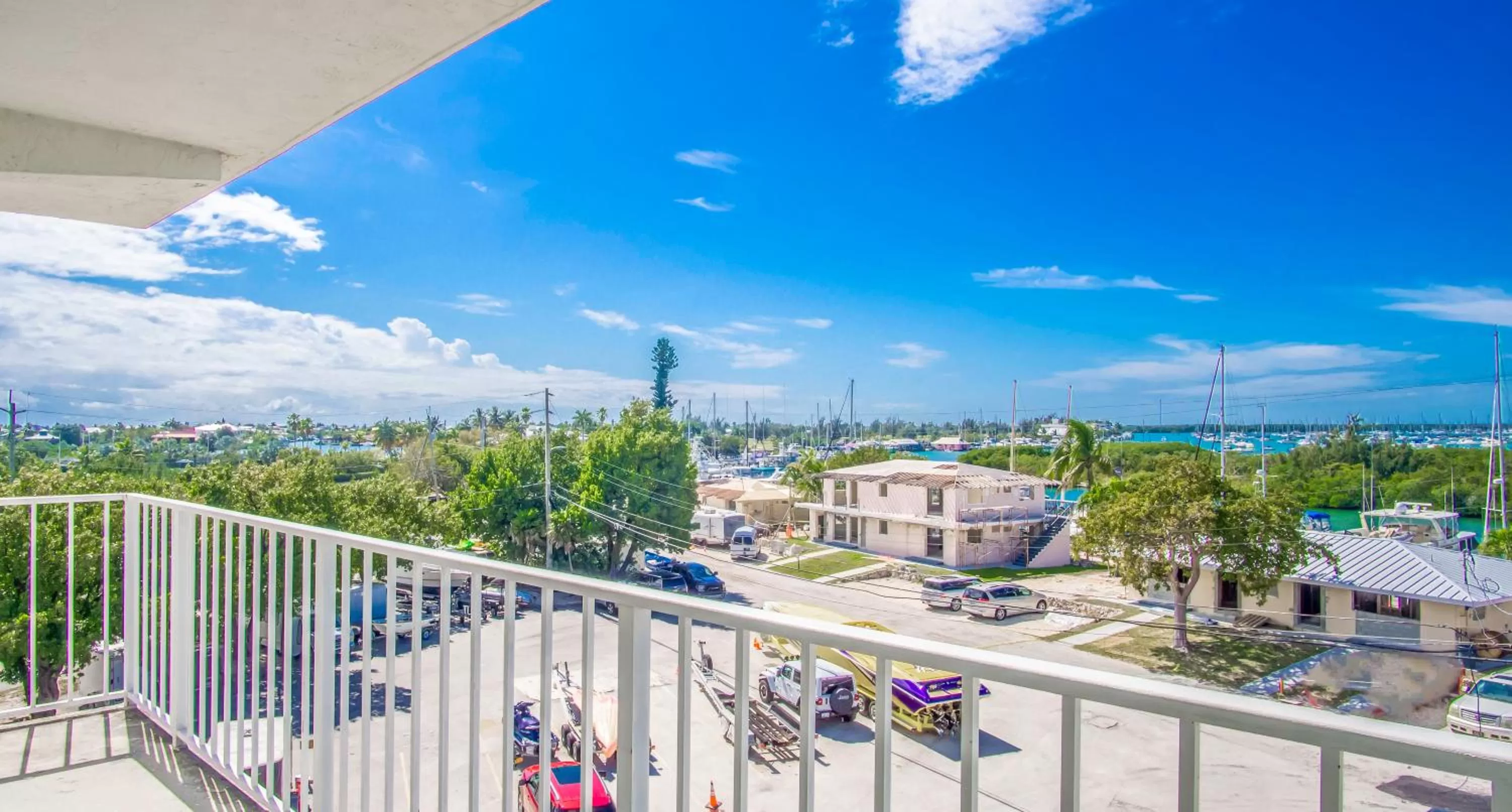 Balcony/Terrace in Skipjack Resort & Marina