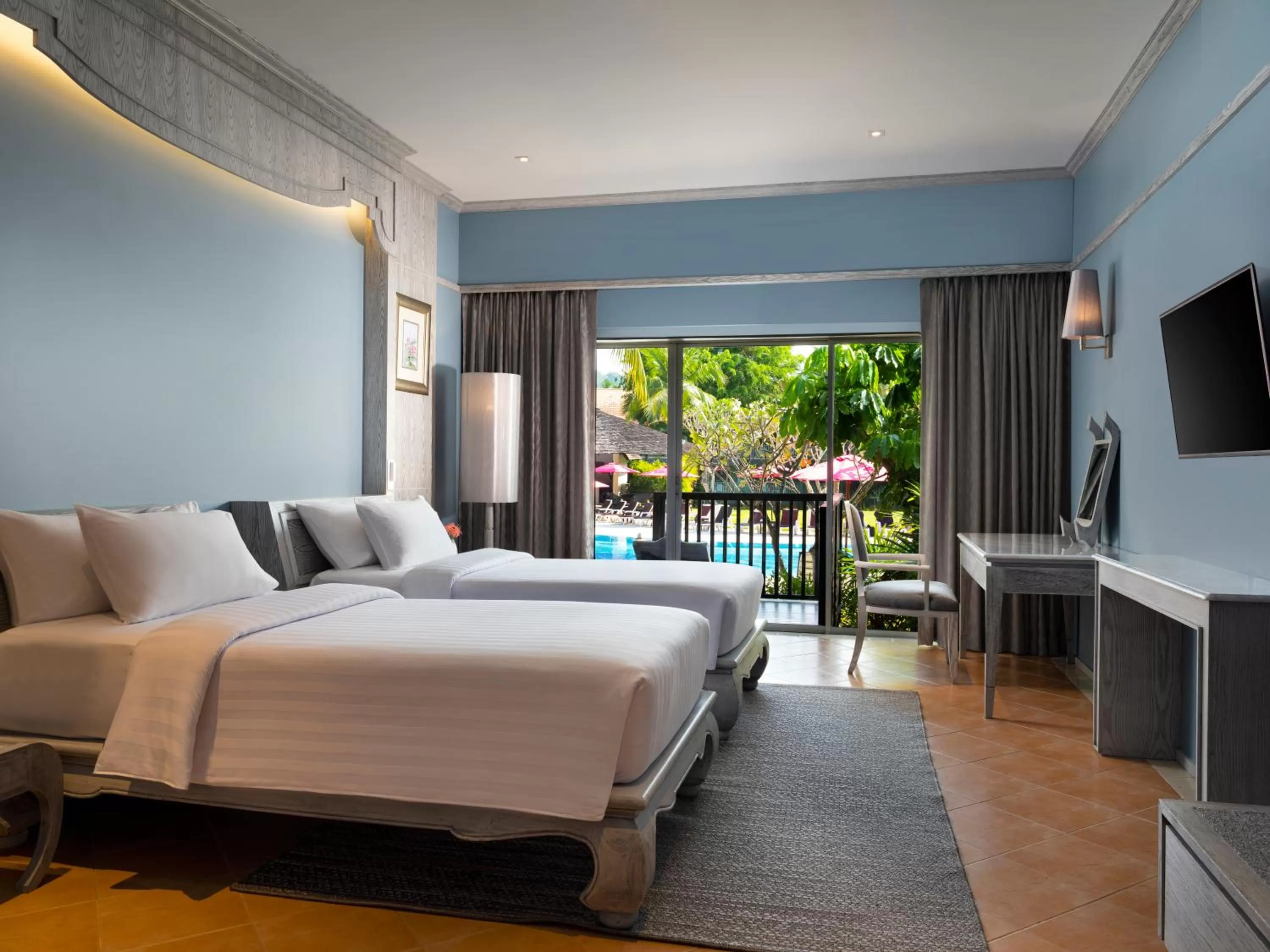 Bed in Aonang Villa Resort I Beach Front