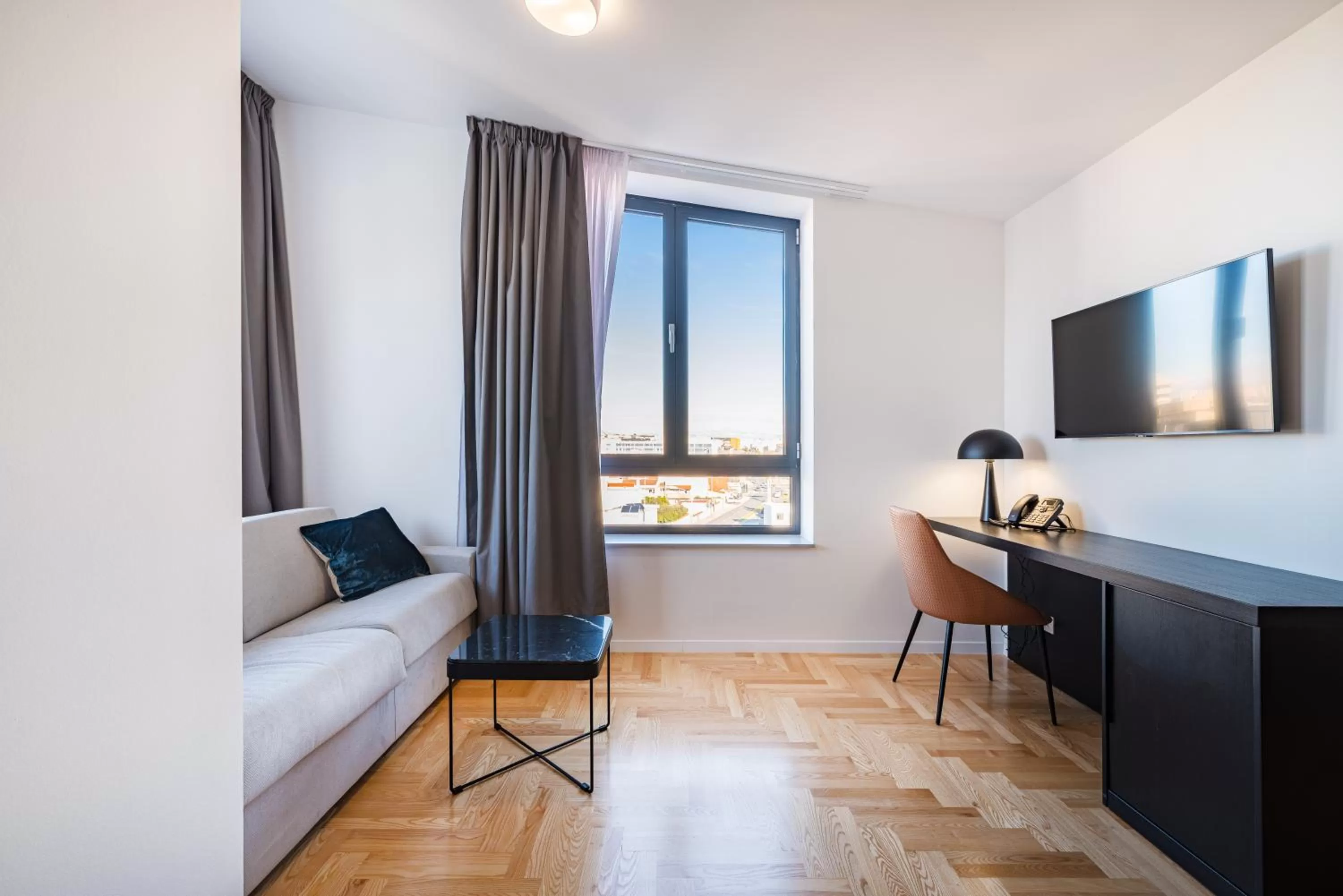 TV and multimedia, Bed in Miramare Hotel