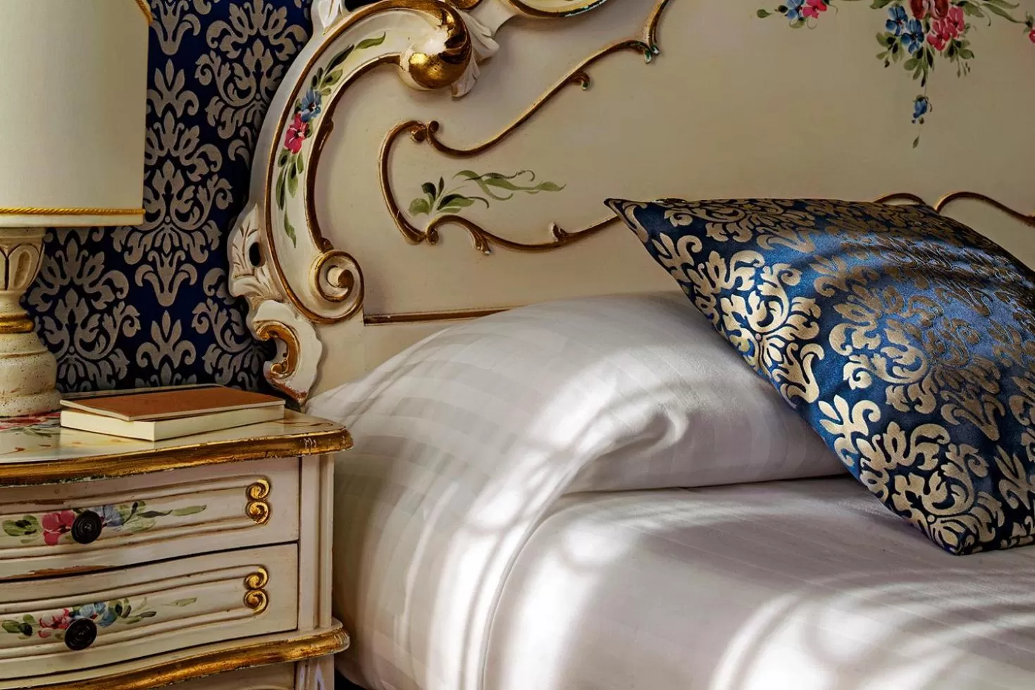 Bed in Hotel Tre Archi