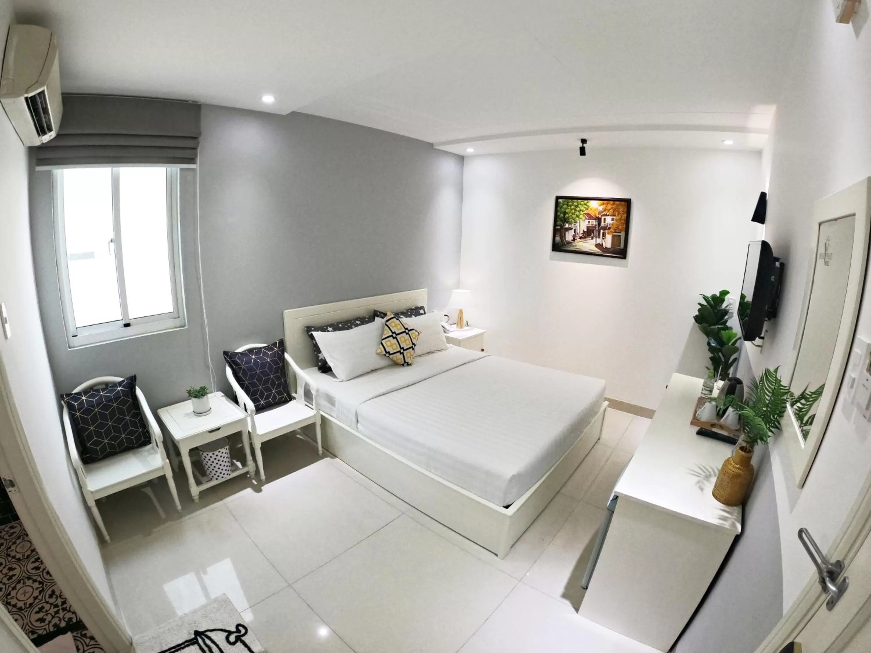 Photo of the whole room, Bed in Dinh Phat Hotel