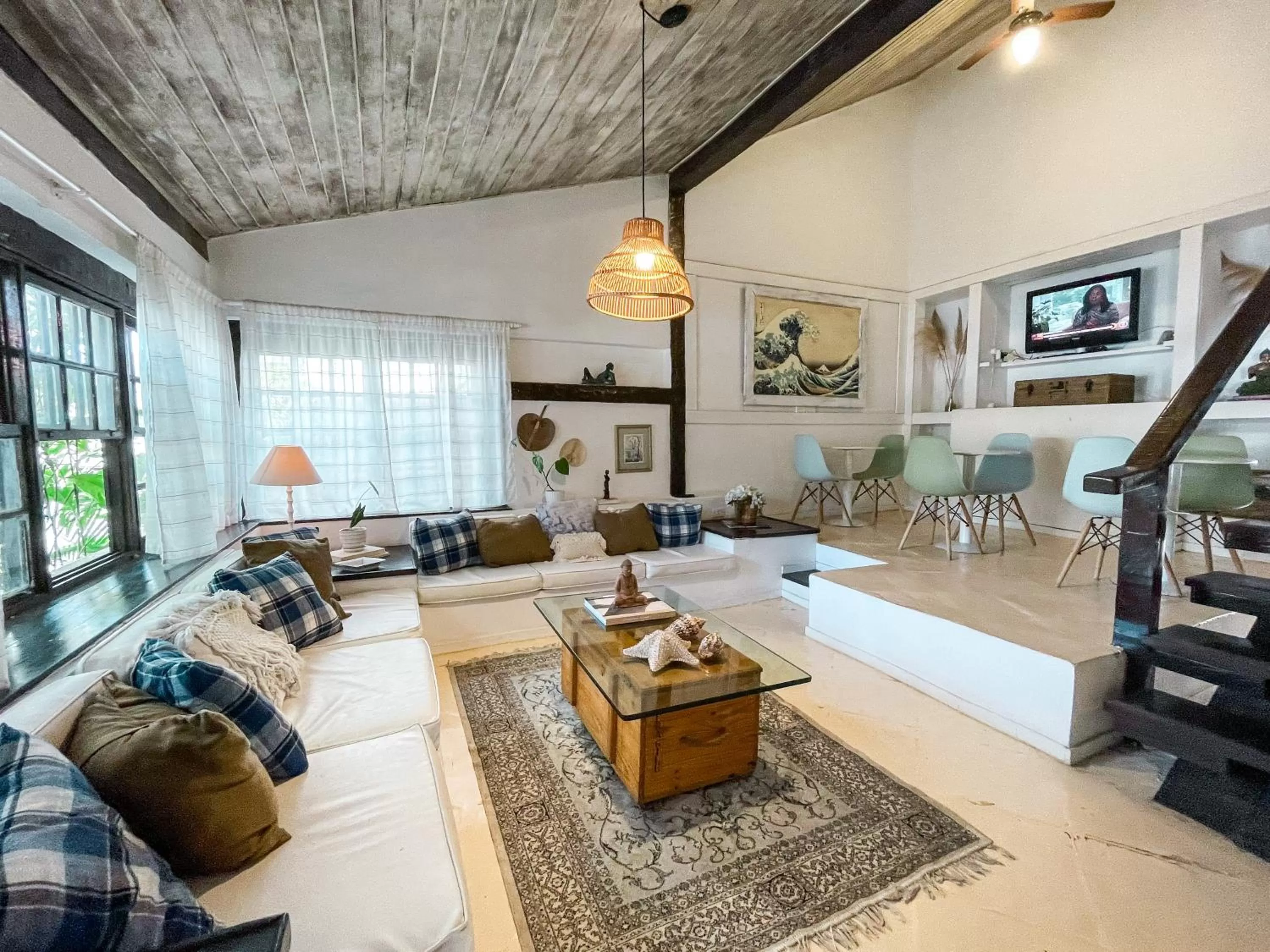 Communal lounge/ TV room in Pousada Marittima