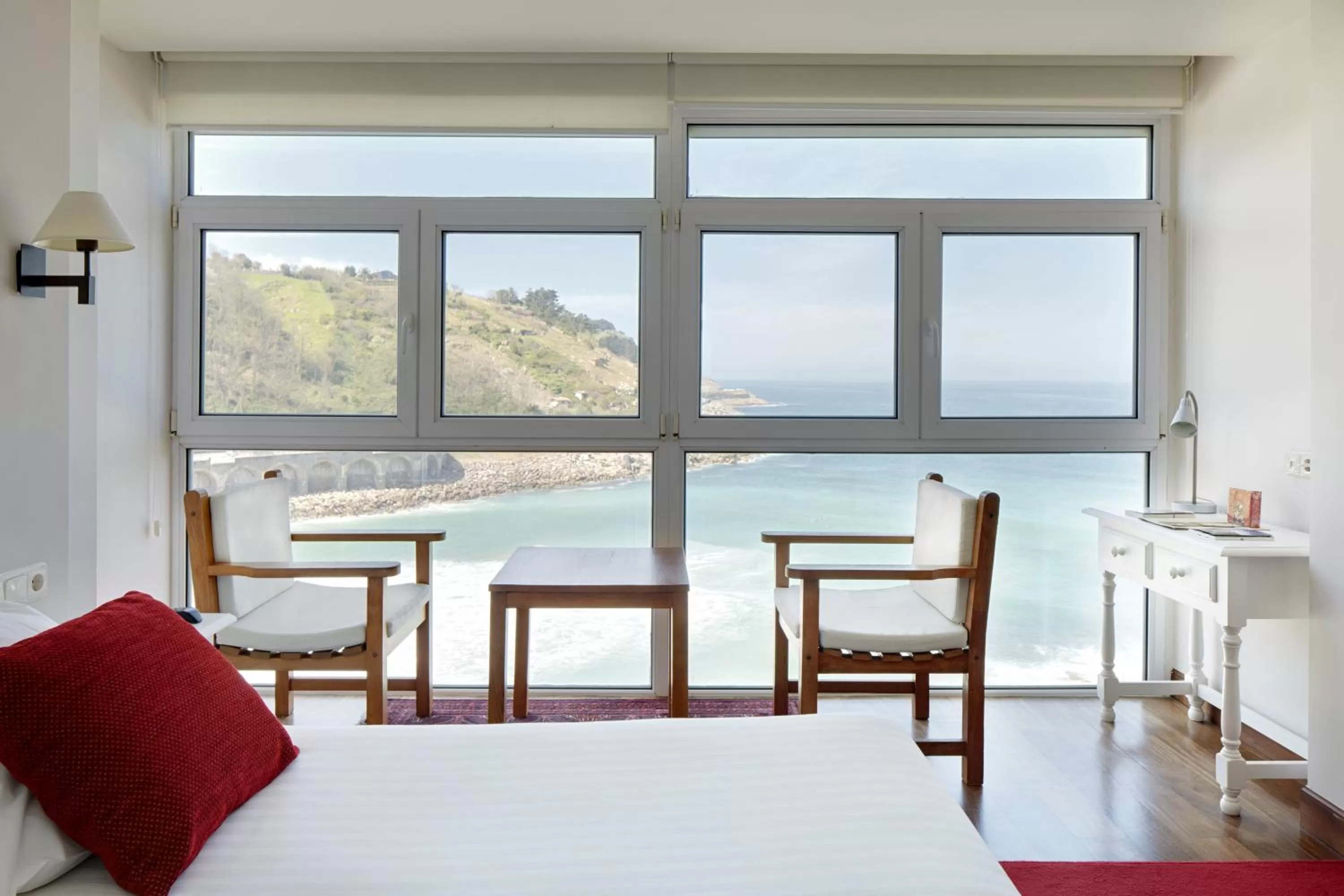 Bedroom, Bed in Saiaz Getaria Hotela