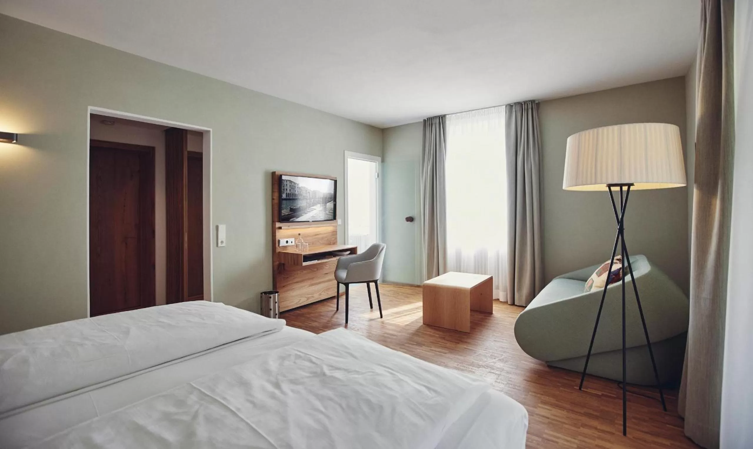 TV and multimedia, Bed in Genusshotel Alte Post