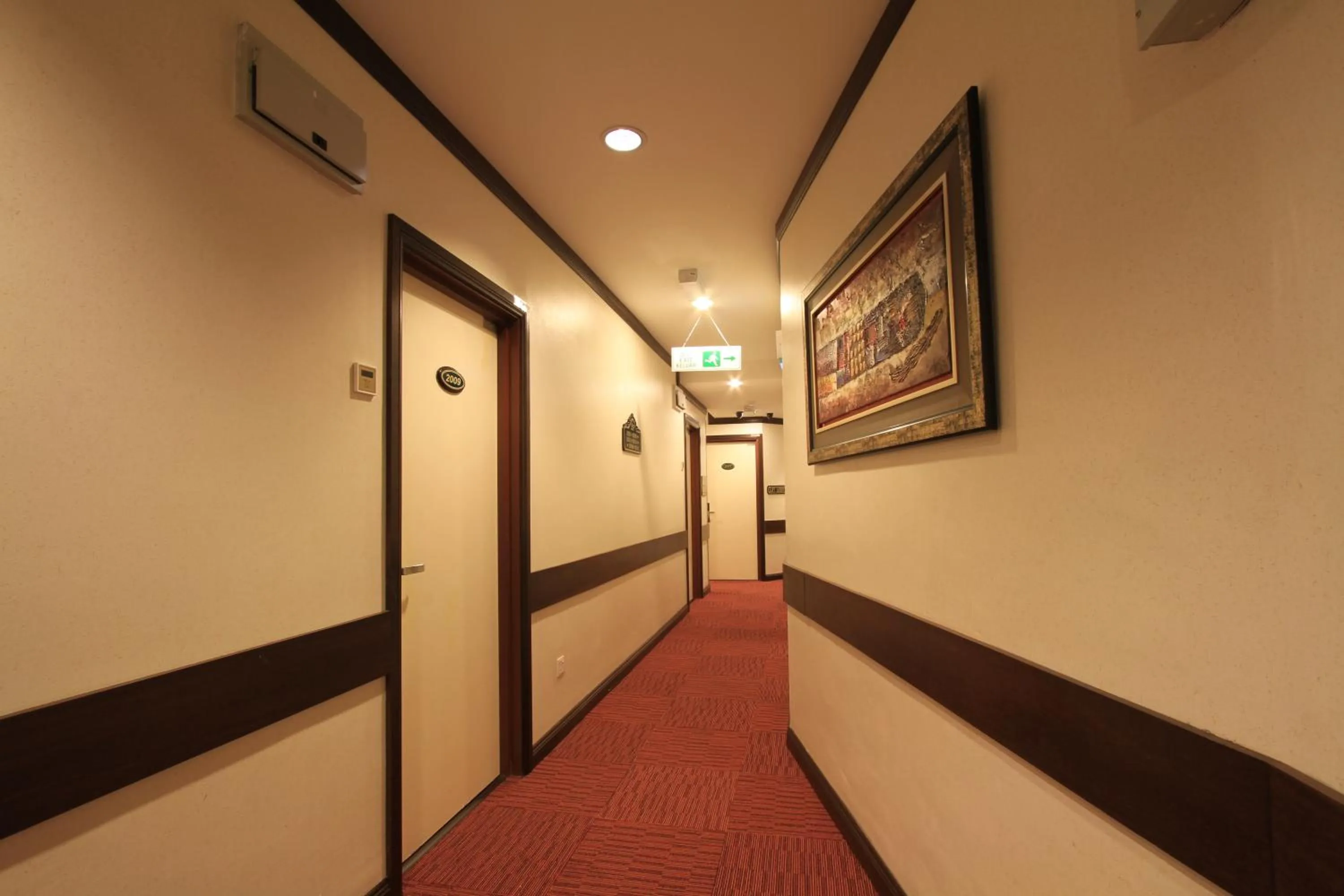 Decorative detail in Ming Paragon Hotel