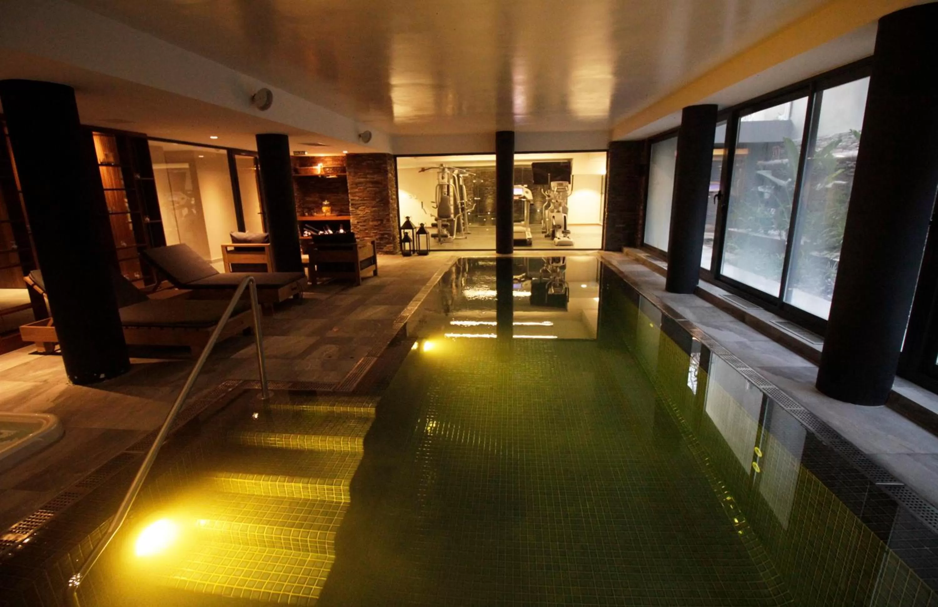 Swimming pool in Cottage Puerto Buceo