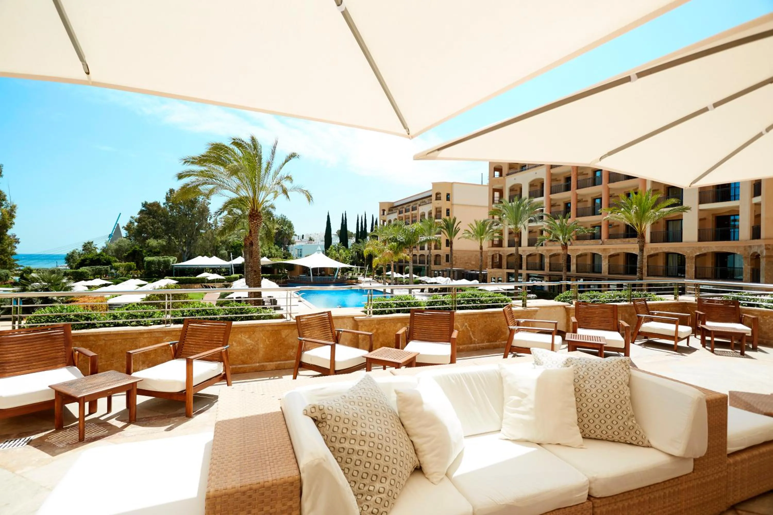 Lounge or bar in Insotel Fenicia Prestige Suites & Spa