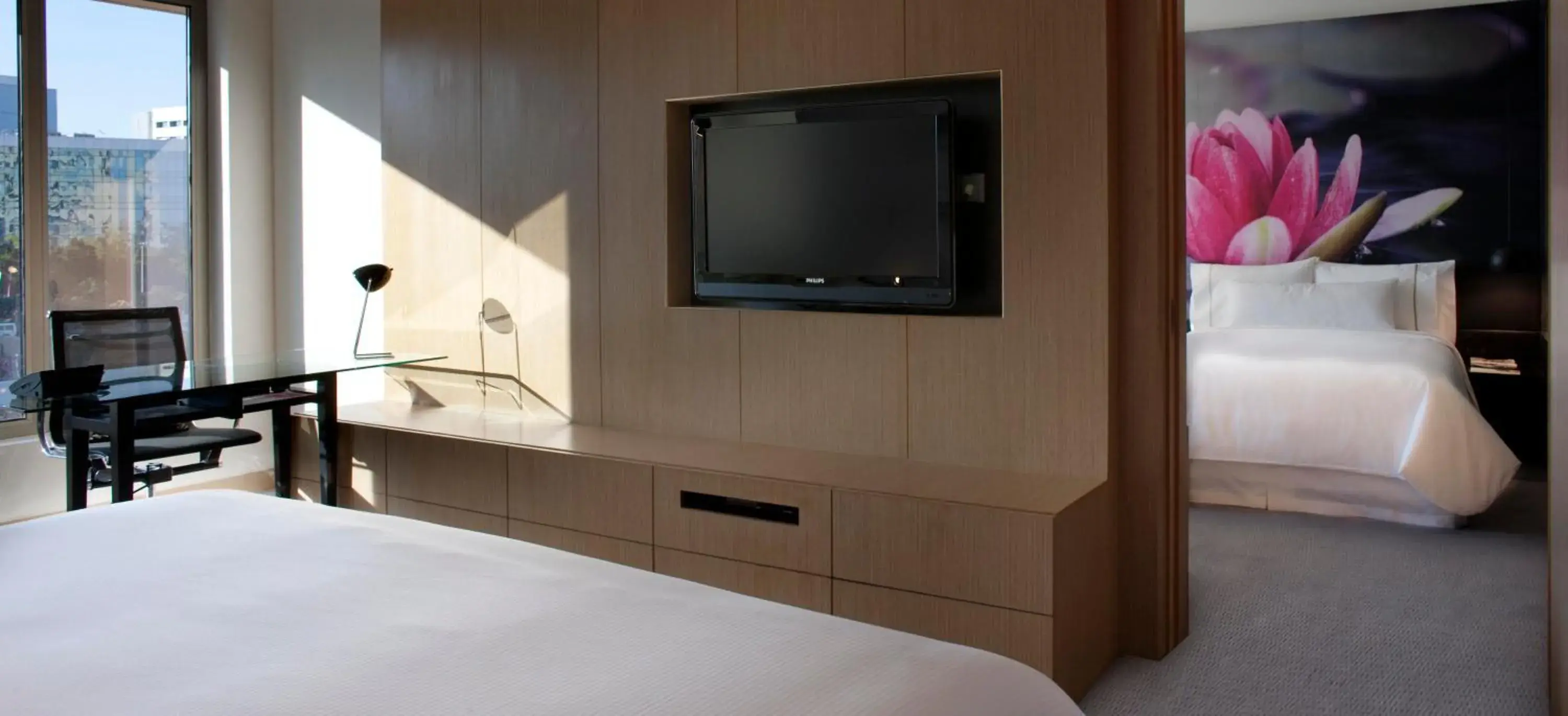 Guest Room, 2 Twin/Single Beds - single occupancy in The Westin Hyderabad Mindspace Guest Room, 2 Twin/Single Beds - single occupancy in The Westin Hyderabad Mindspace