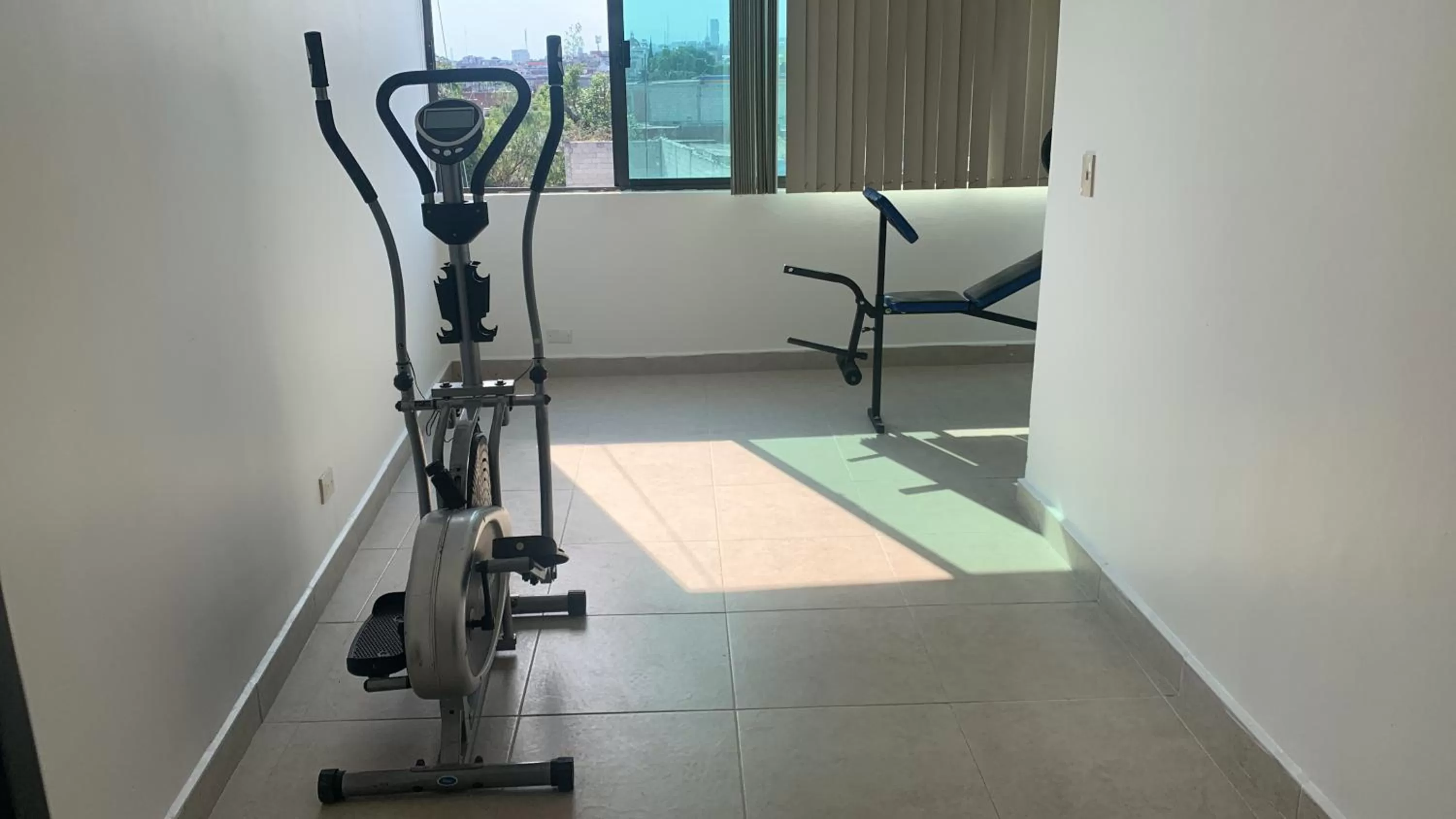 Fitness centre/facilities in Hotel Escala Puebla Centro