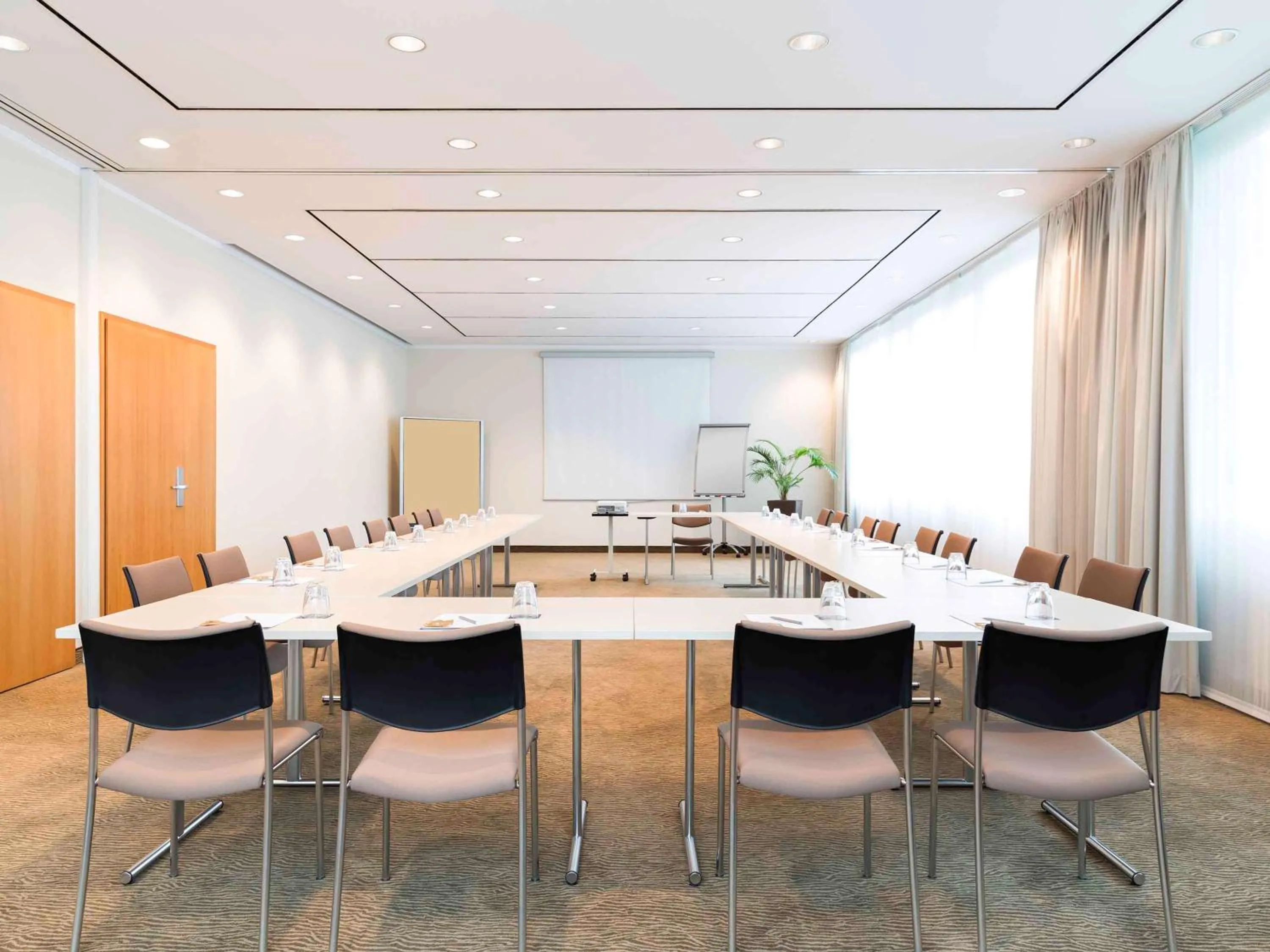 On site in Novotel Mainz