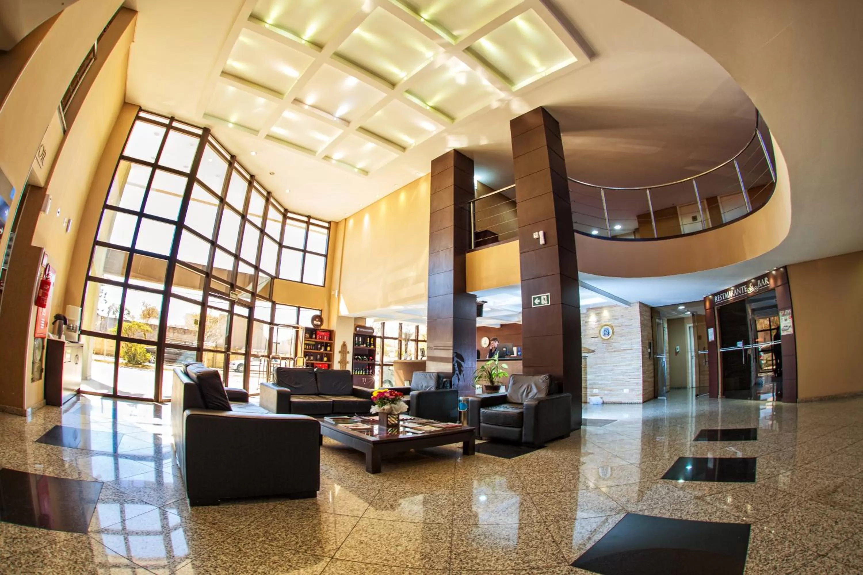 Lobby or reception in Hotel Campo Largo Comfort