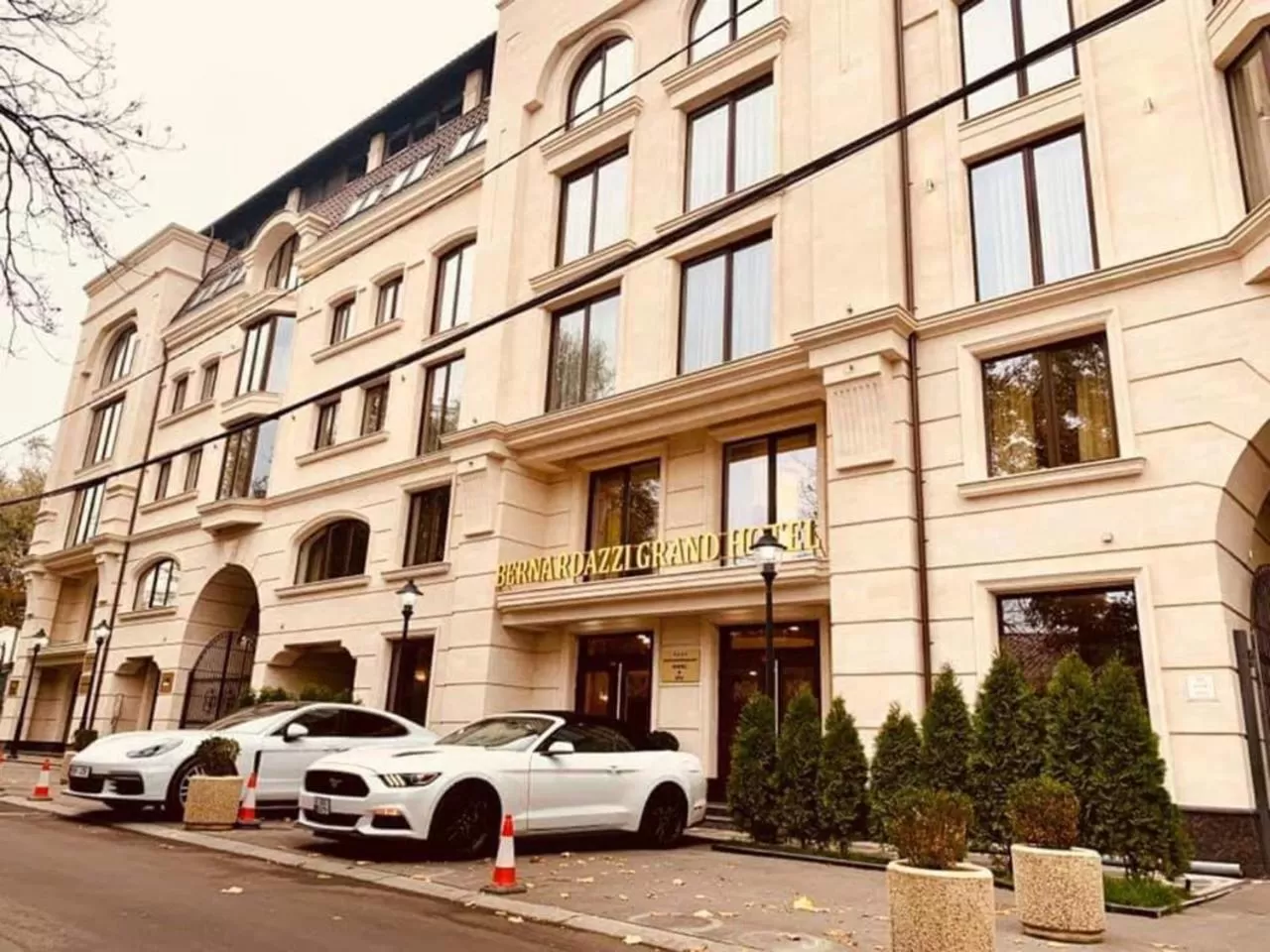 Property building in Bernardazzi Grand Hotel