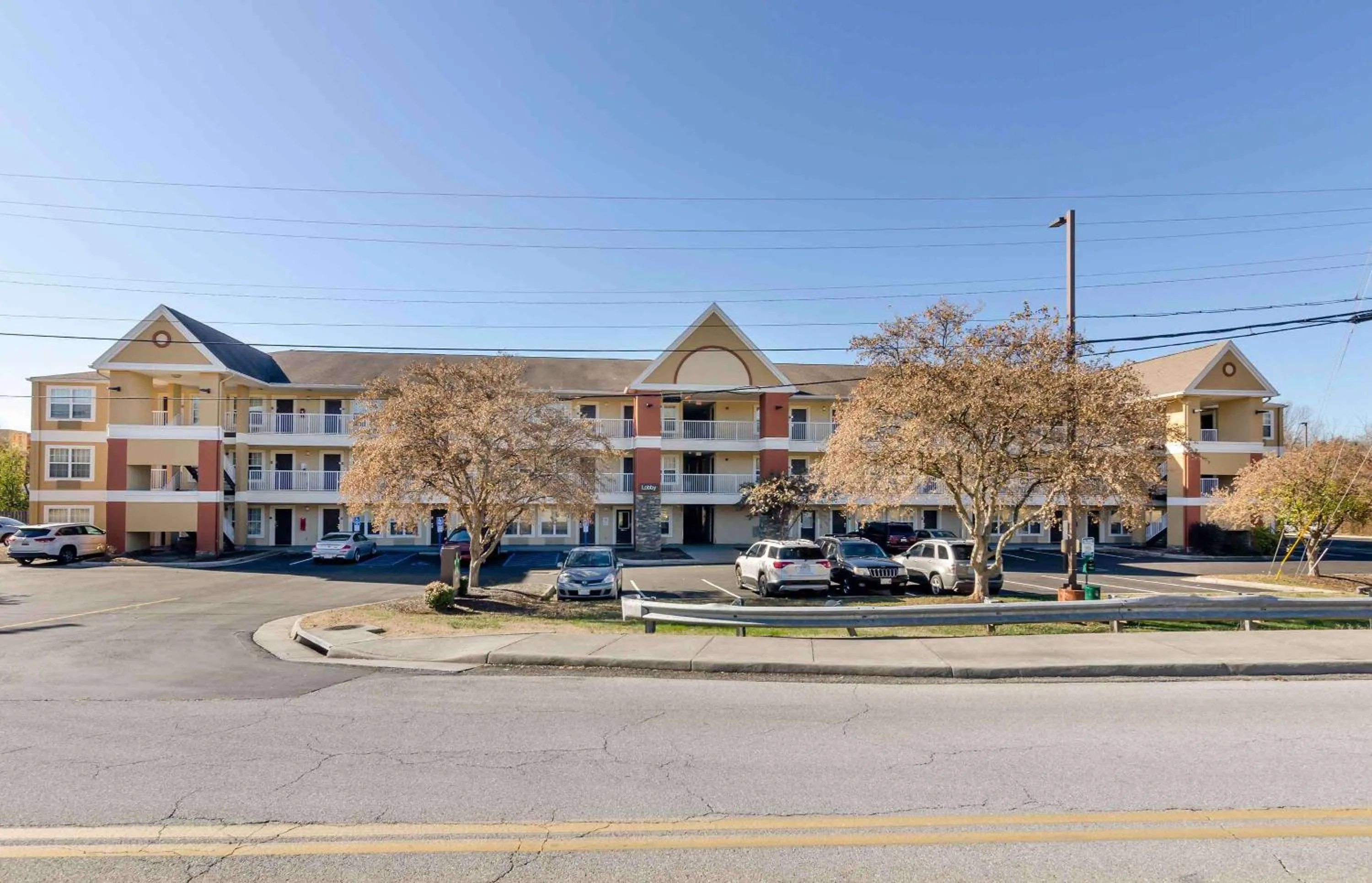 Property building in Extended Stay America Select Suites - Roanoke - Airport