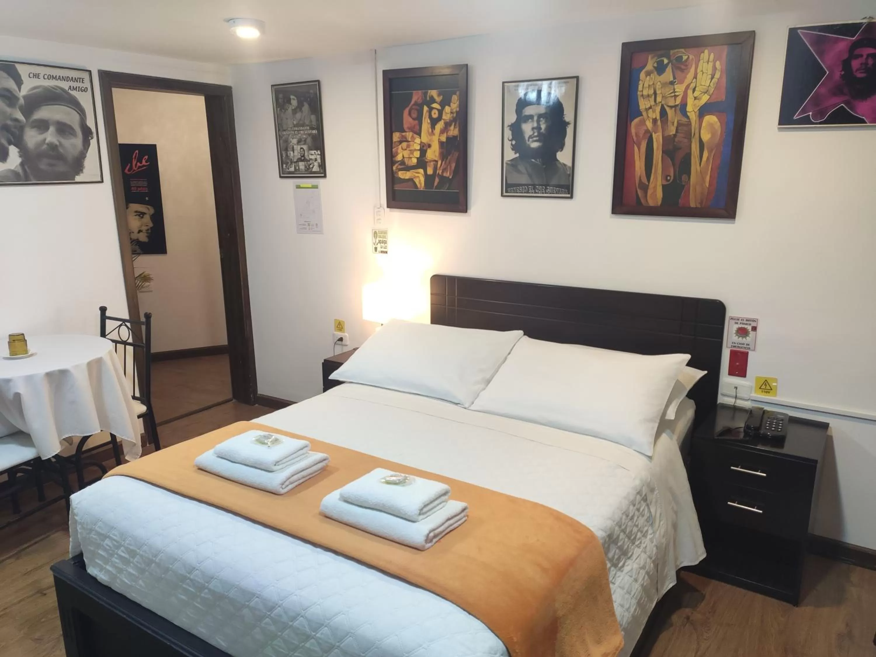 Bed in Hotel el Che No apto para corruptos