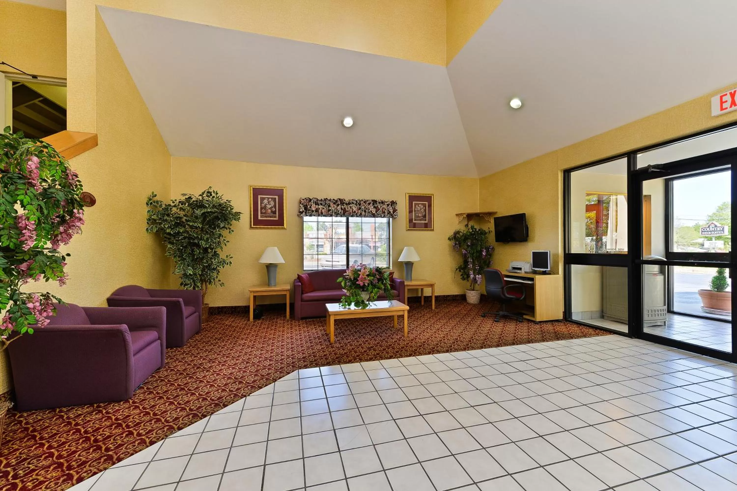 Pets in America's Best Value Inn & Suites, Atlanta - Morrow