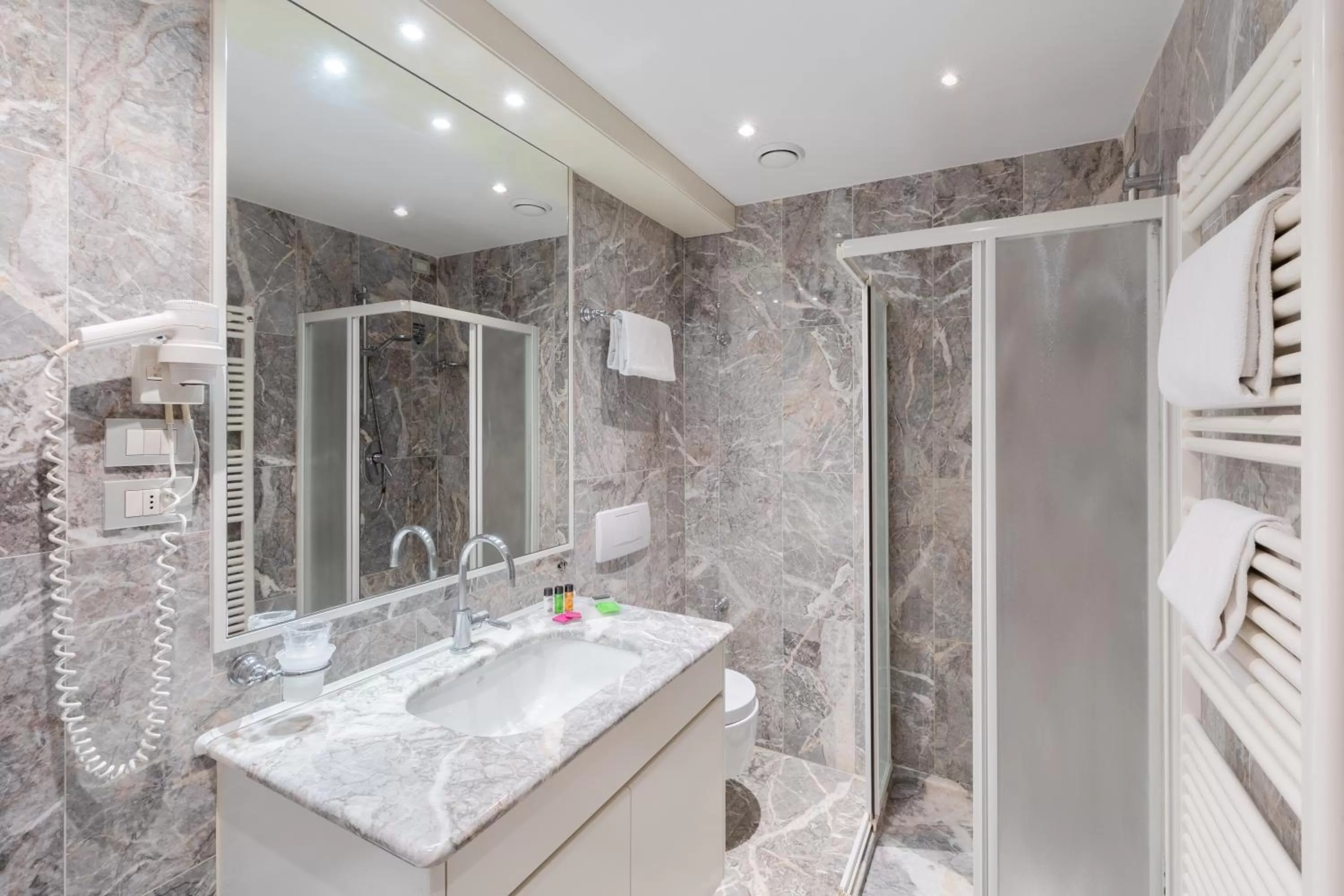 Bathroom in Palazzina Fortuny