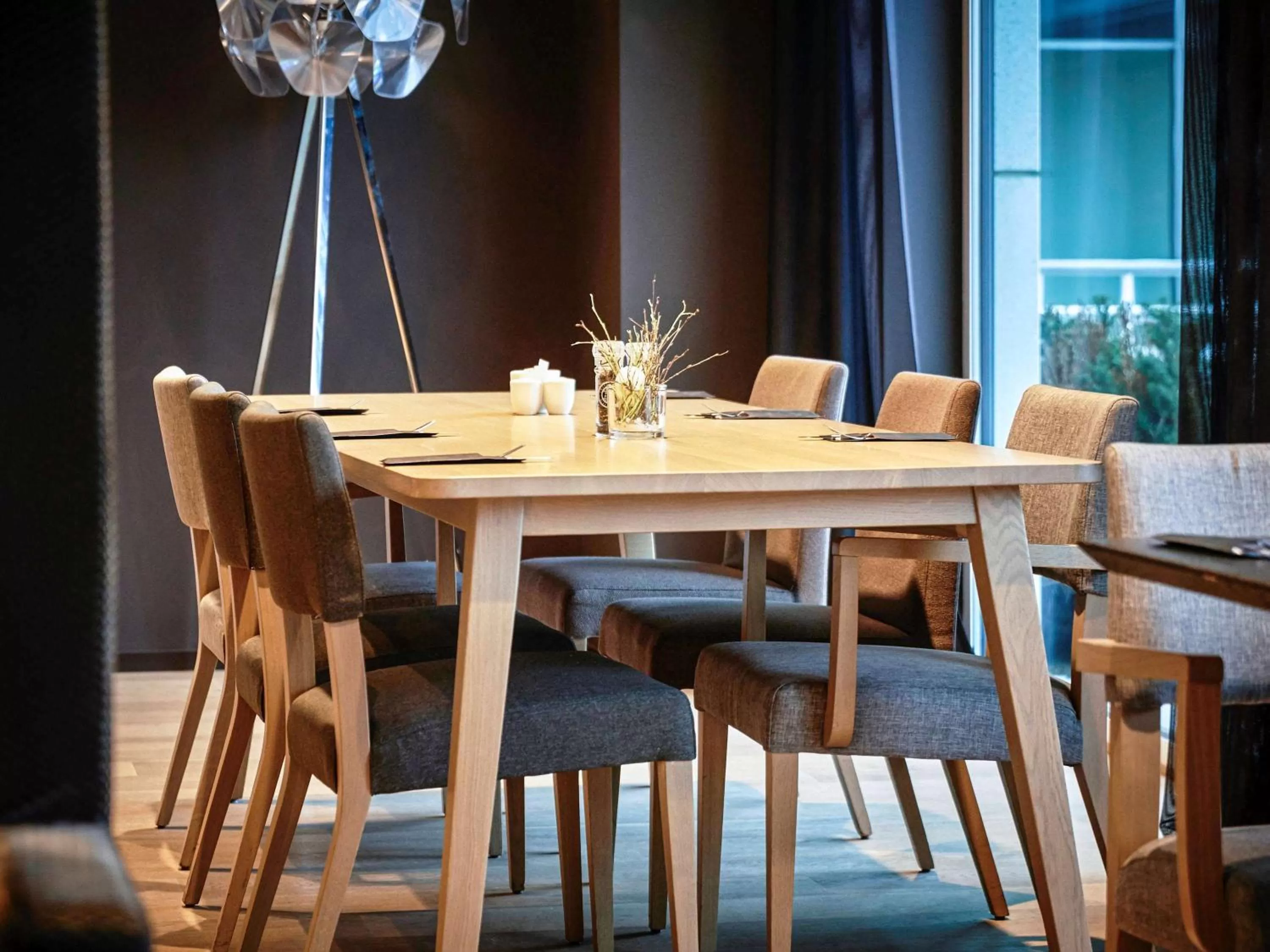 Restaurant/places to eat in Mercure Roeselare