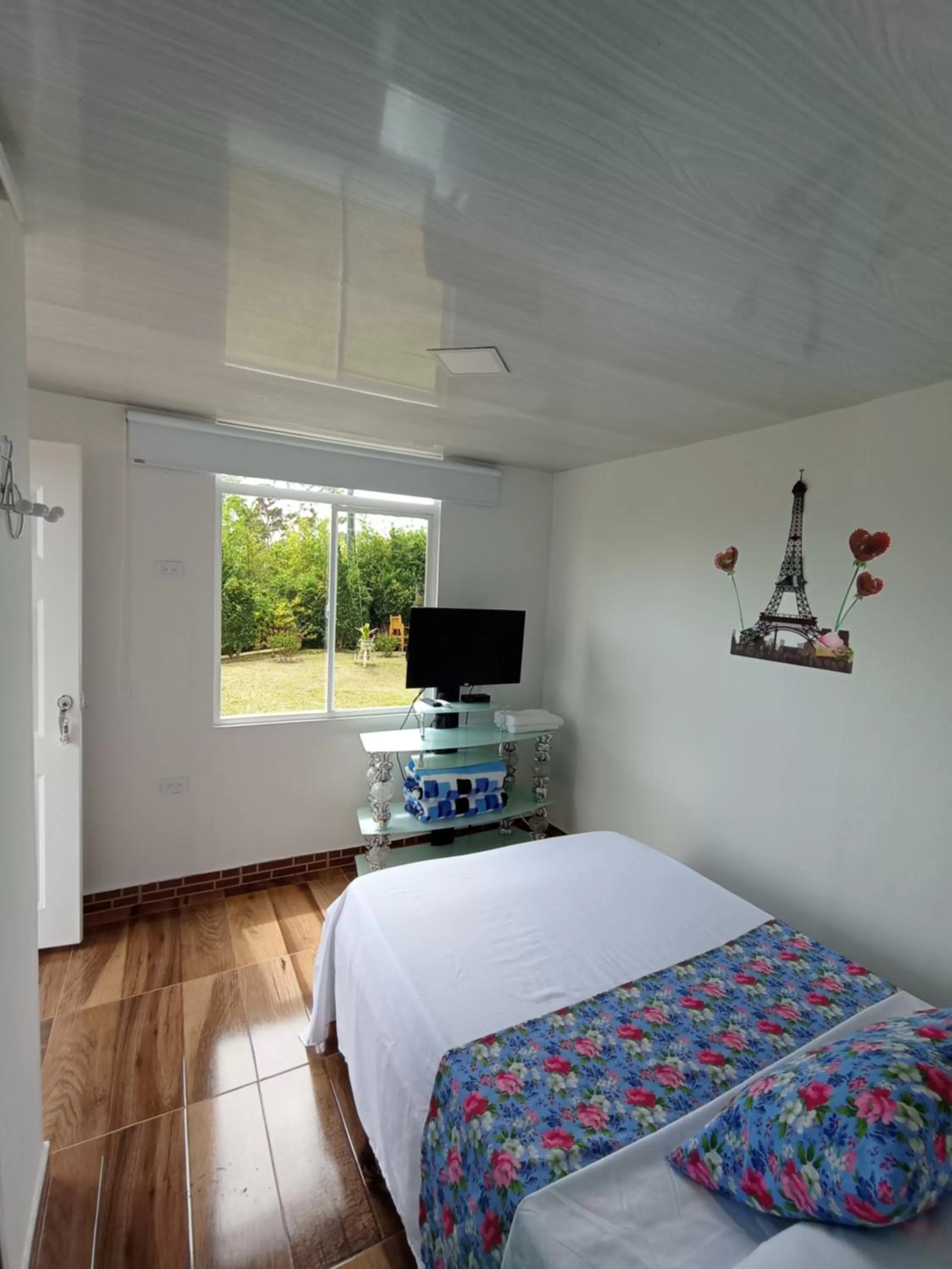 Photo of the whole room in Paradise Lake Finca Hotel