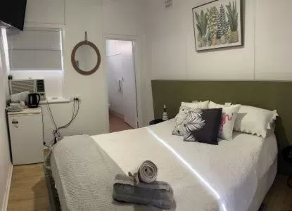 Bed in The Oasis Tamworth