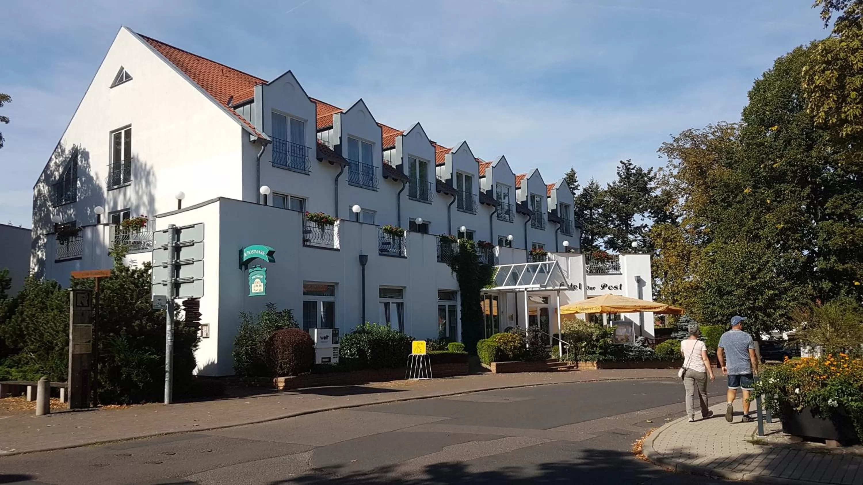 Facade/entrance in AKZENT Hotel Zur Post