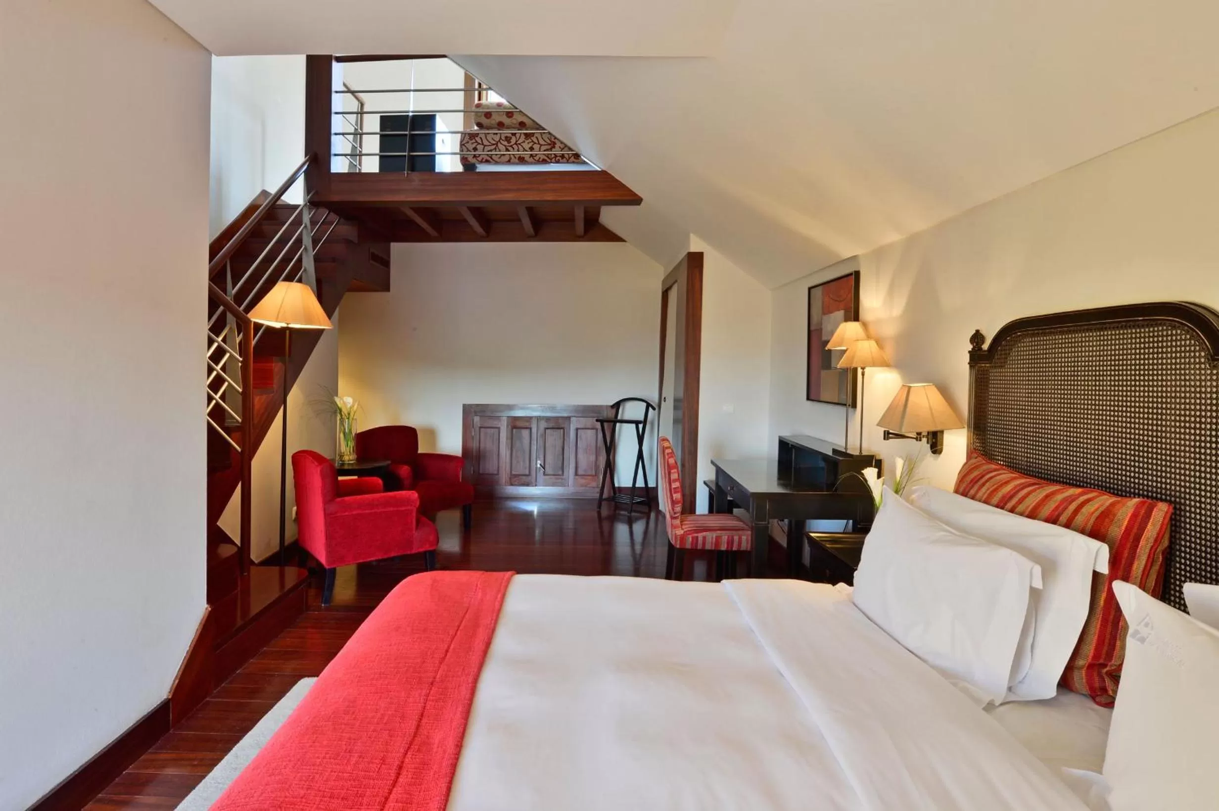 Bed in Pousada Convento de Tavira