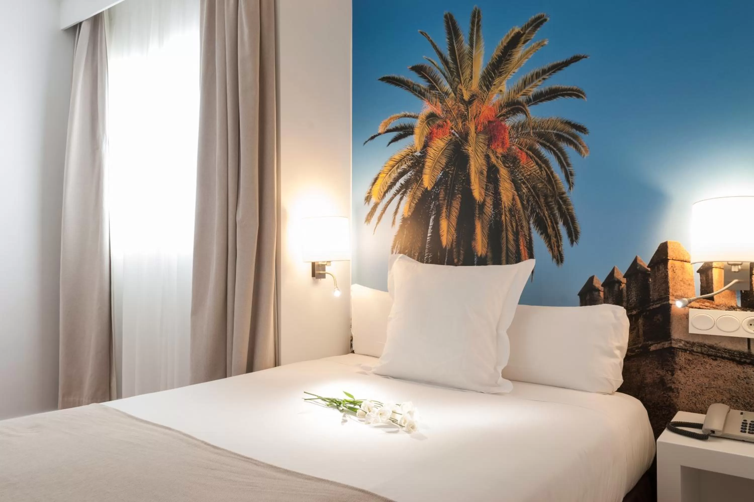 Decorative detail, Bed in Hotel Alcázar