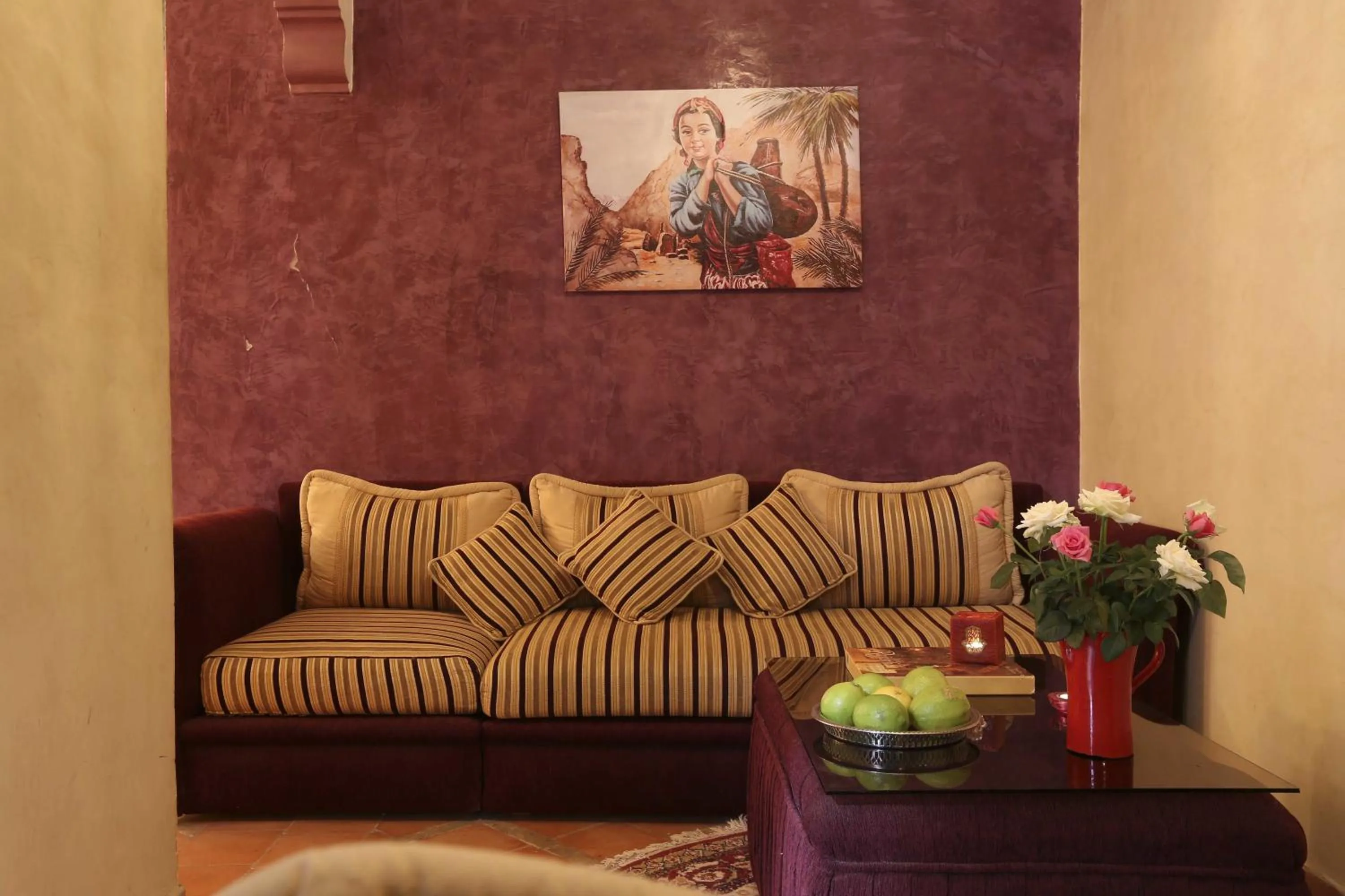 Decorative detail in Riad Mille Et Une Nuits