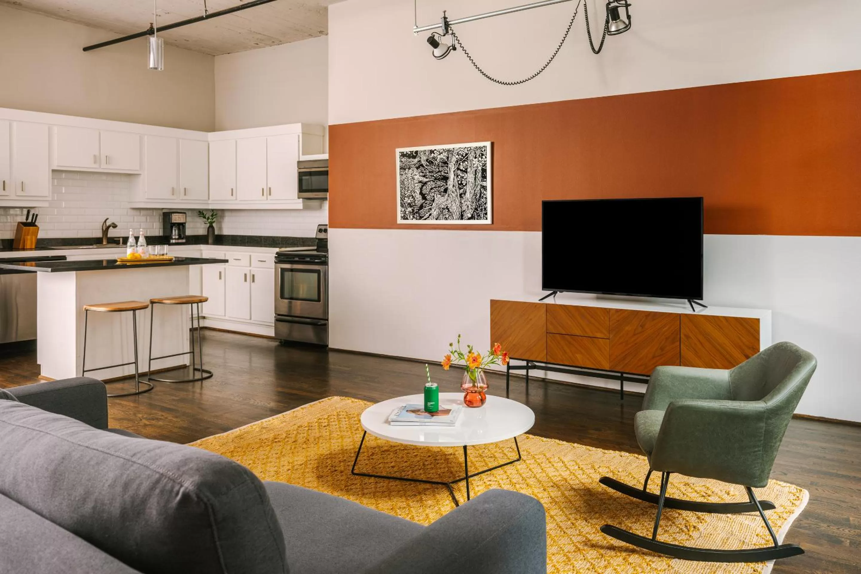 One-Bedroom Apartment in Sonder The Hogg Palace