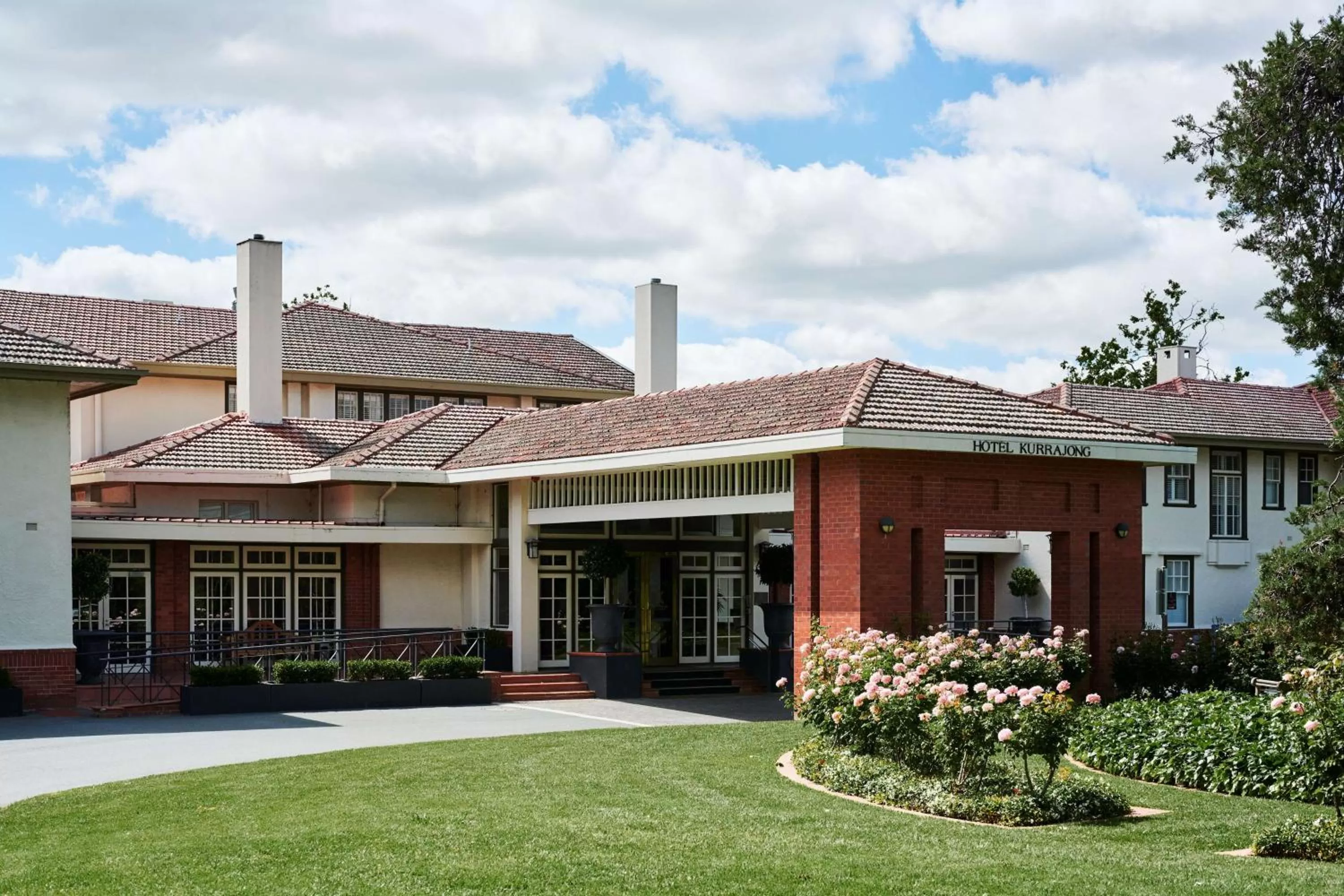 Property building in Hotel Kurrajong Canberra