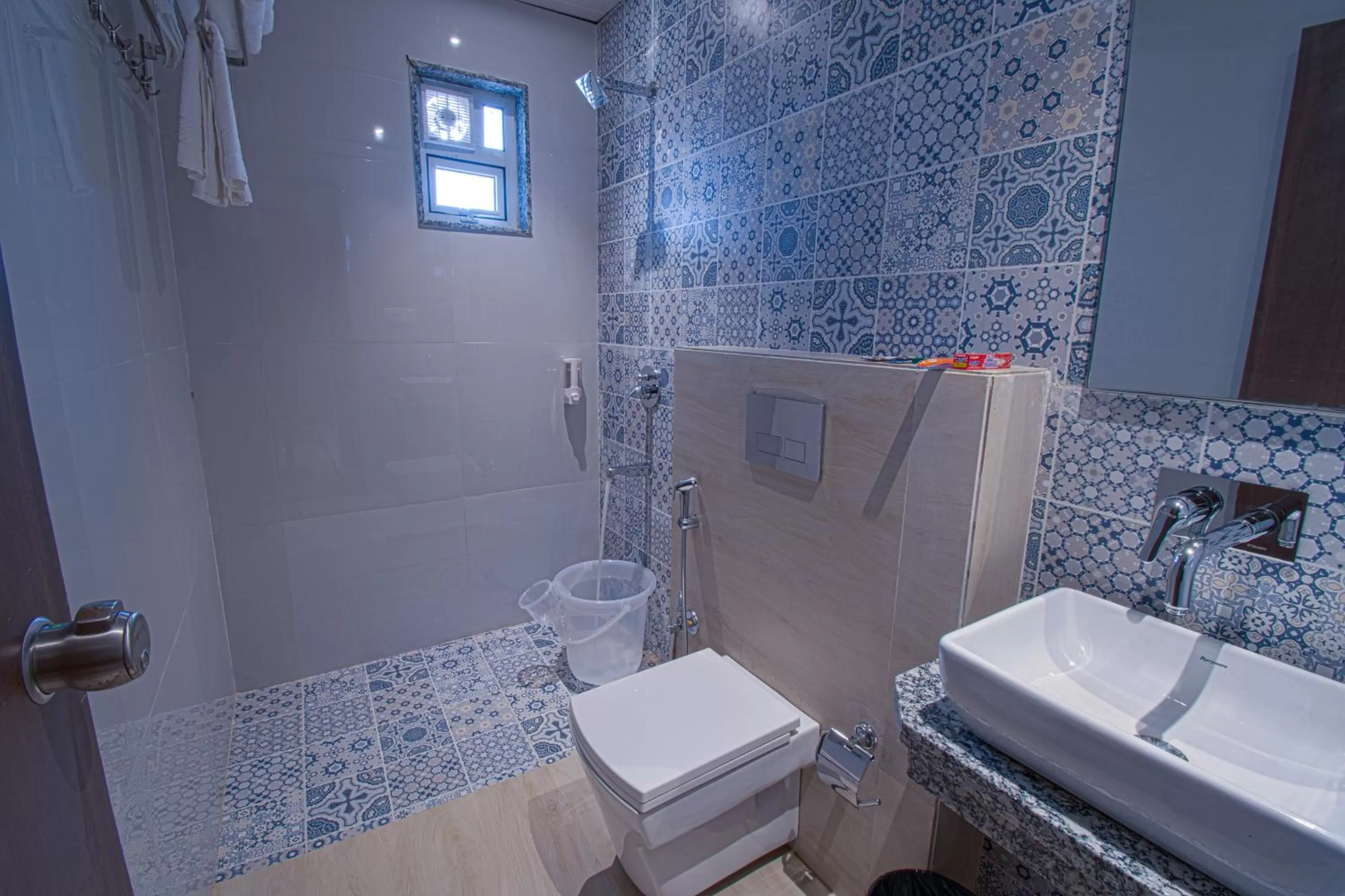 Bathroom in Hotel Park Tree, NEAR 5 STAR MIDC, KANERIWADI, NH4 GOA HIGHWAY KOLHAPUR