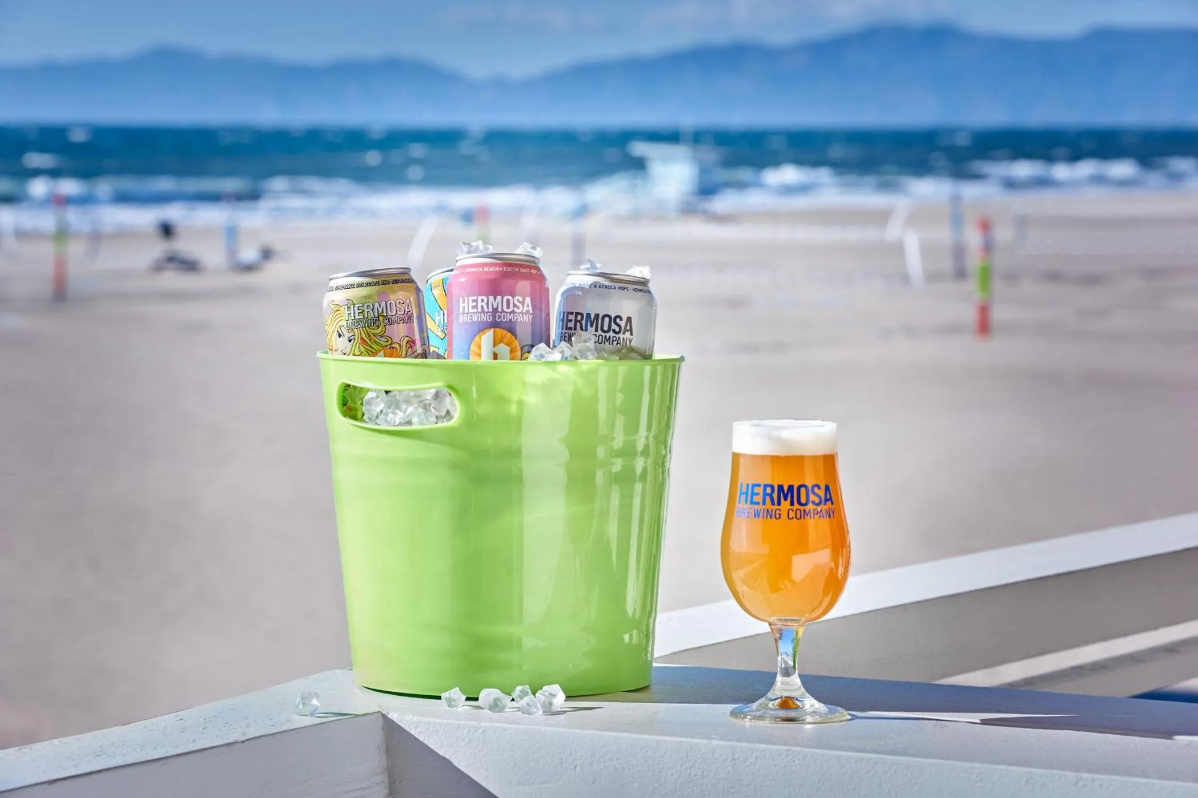 Food and drinks in Beach House Hotel at Hermosa Beach