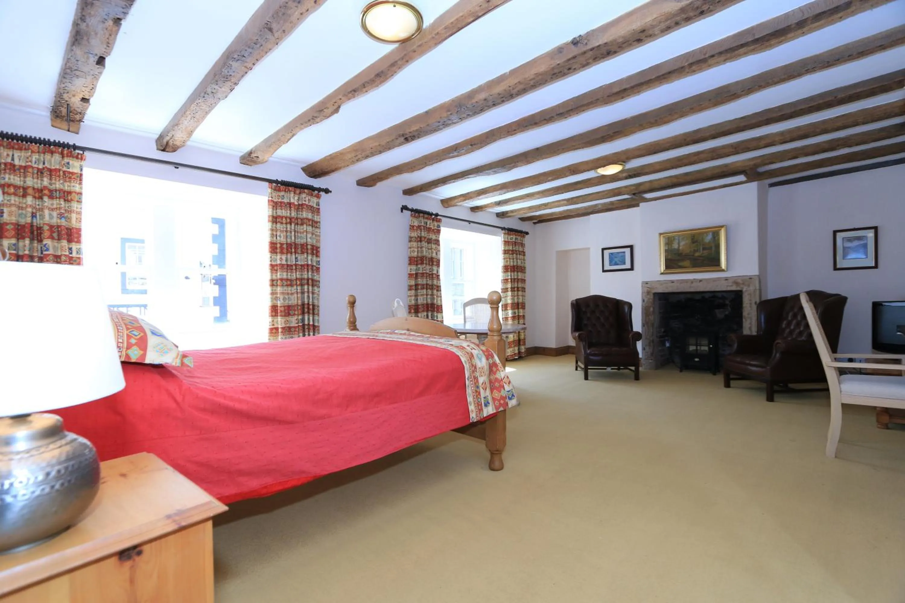 Day, Bed in Centre Of Britain Hotel