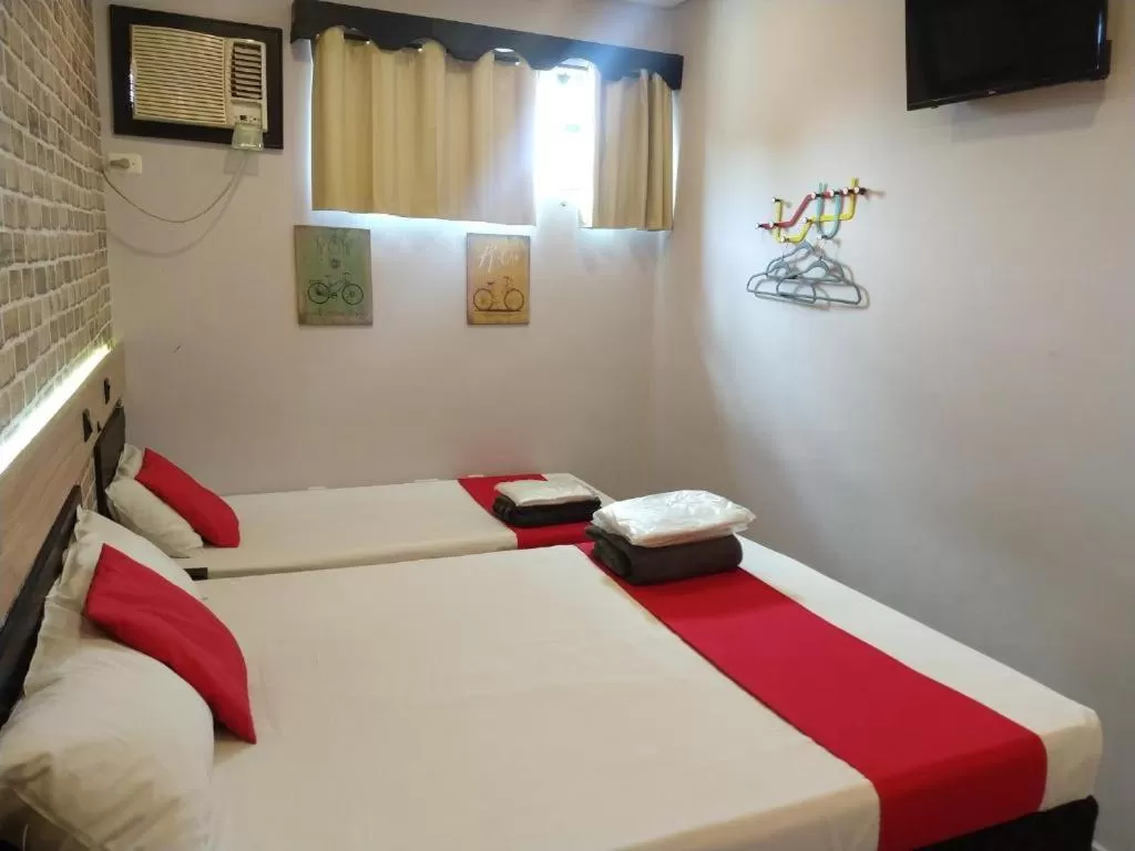 Bedroom, Bed in Hotel Urban