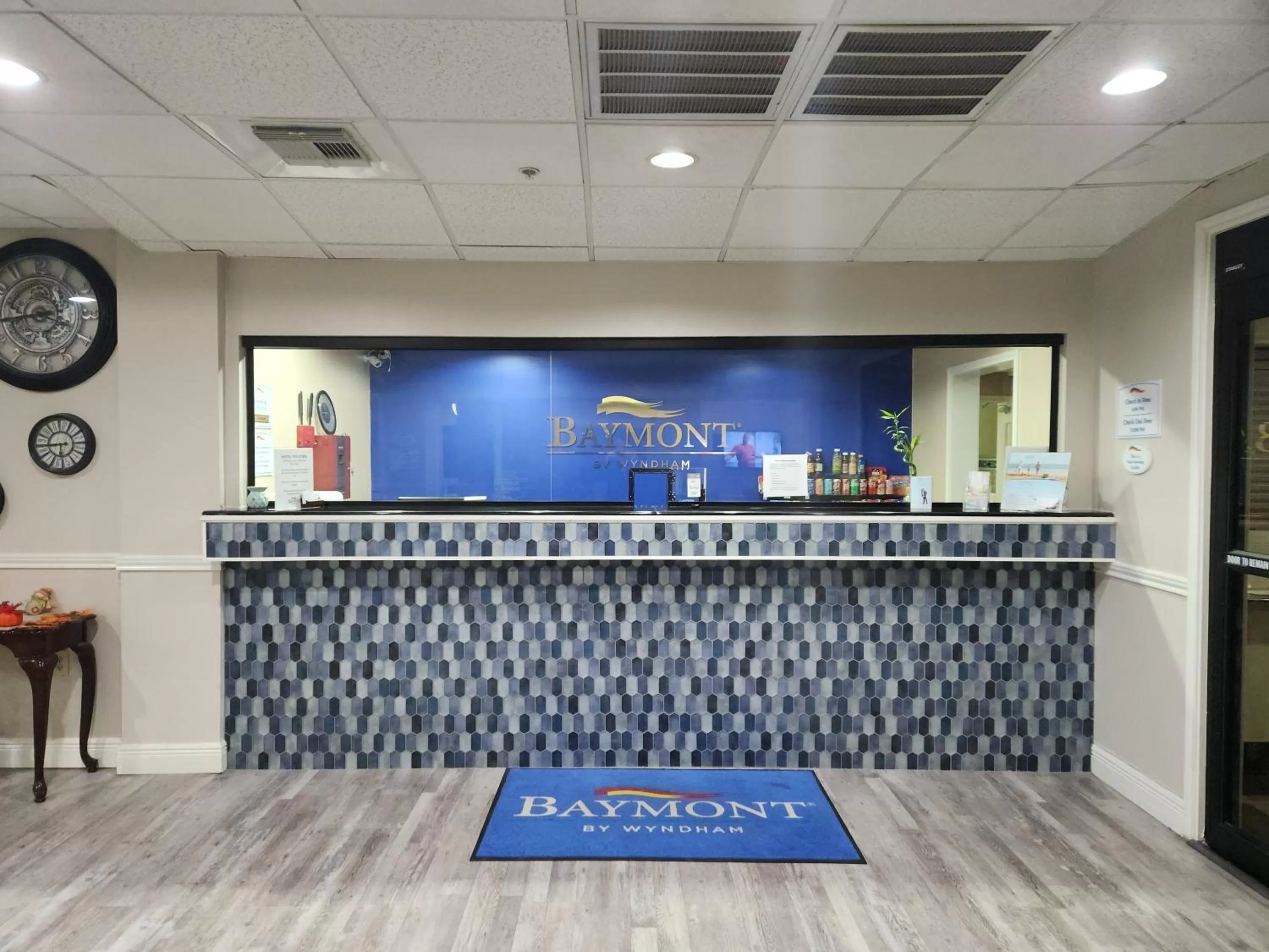 Lobby or reception in Baymont by Wyndham Houston Brookhollow