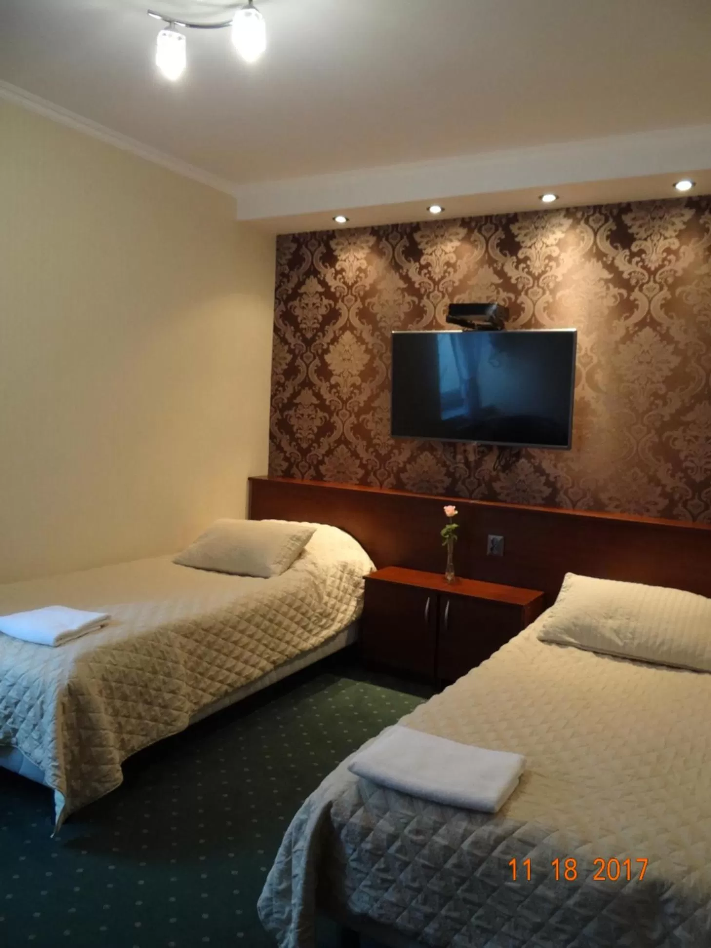 Photo of the whole room, Bed in "Arkadia"