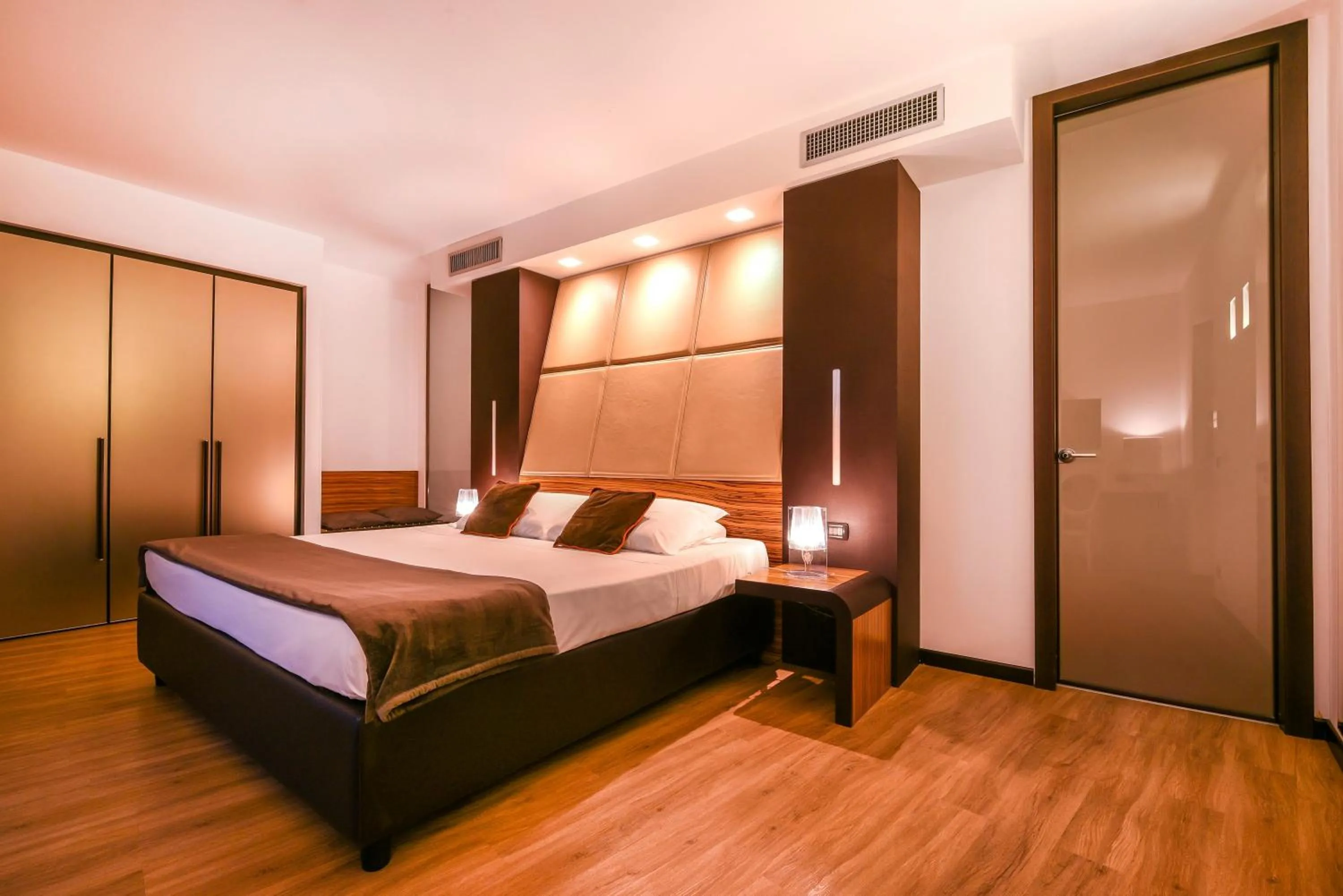 Bedroom, Bed in San Giorgio Palace Hotel Ragusa Ibla