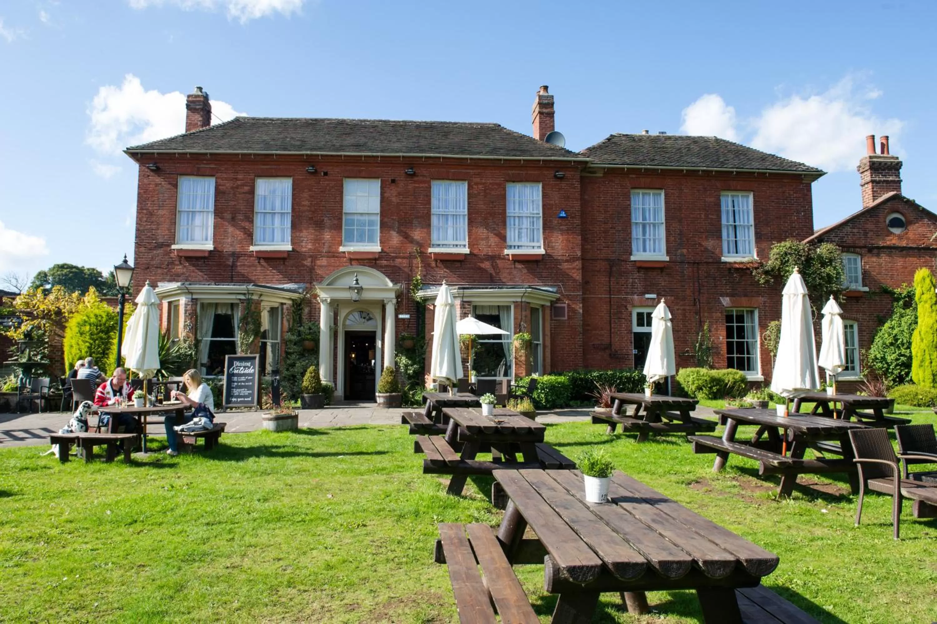 Facade/entrance, Property Building in The Hedgehog by Innkeeper's Collection