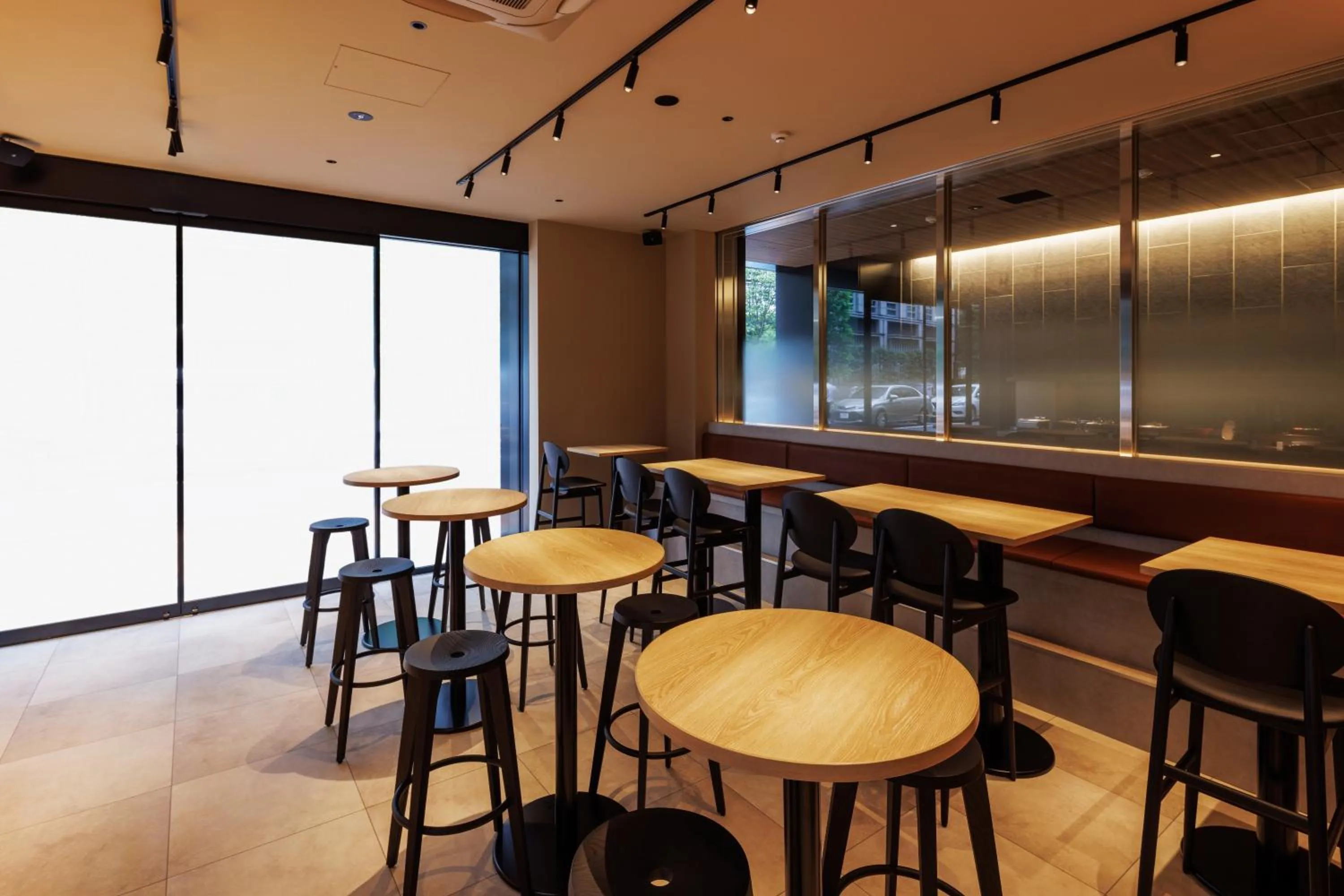 Restaurant/places to eat in the b ginza