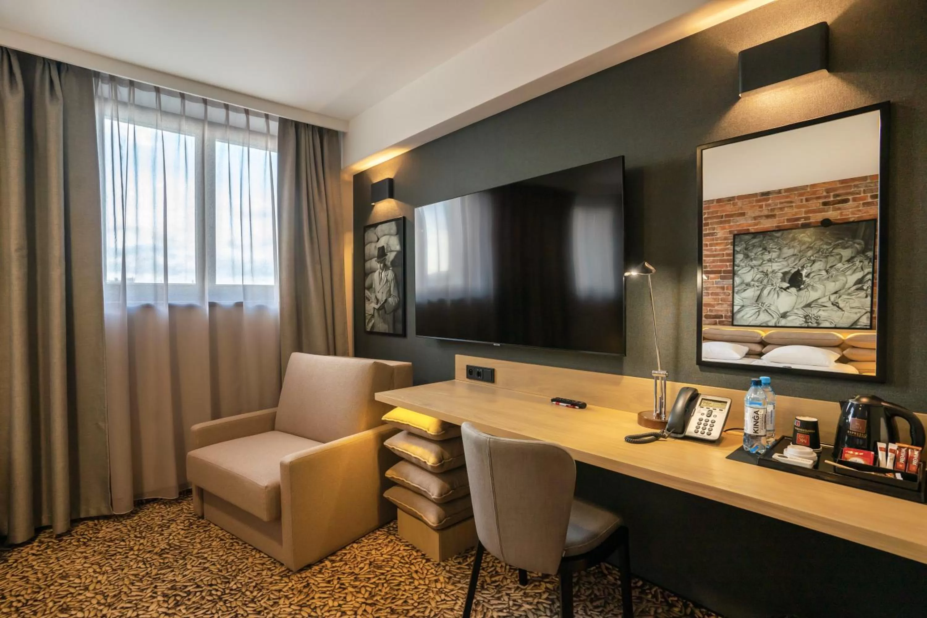 TV and multimedia in Qubus Hotel Gdańsk