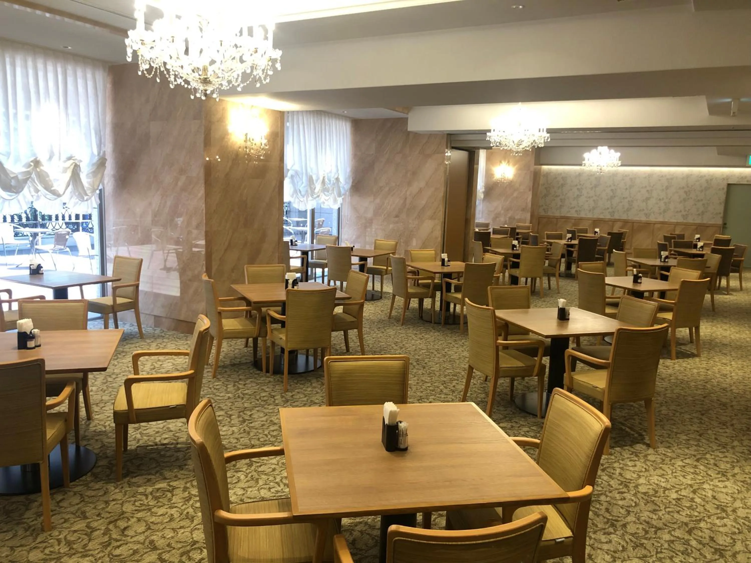 Restaurant/places to eat in Kobe Luminous Hotel Sannomiya