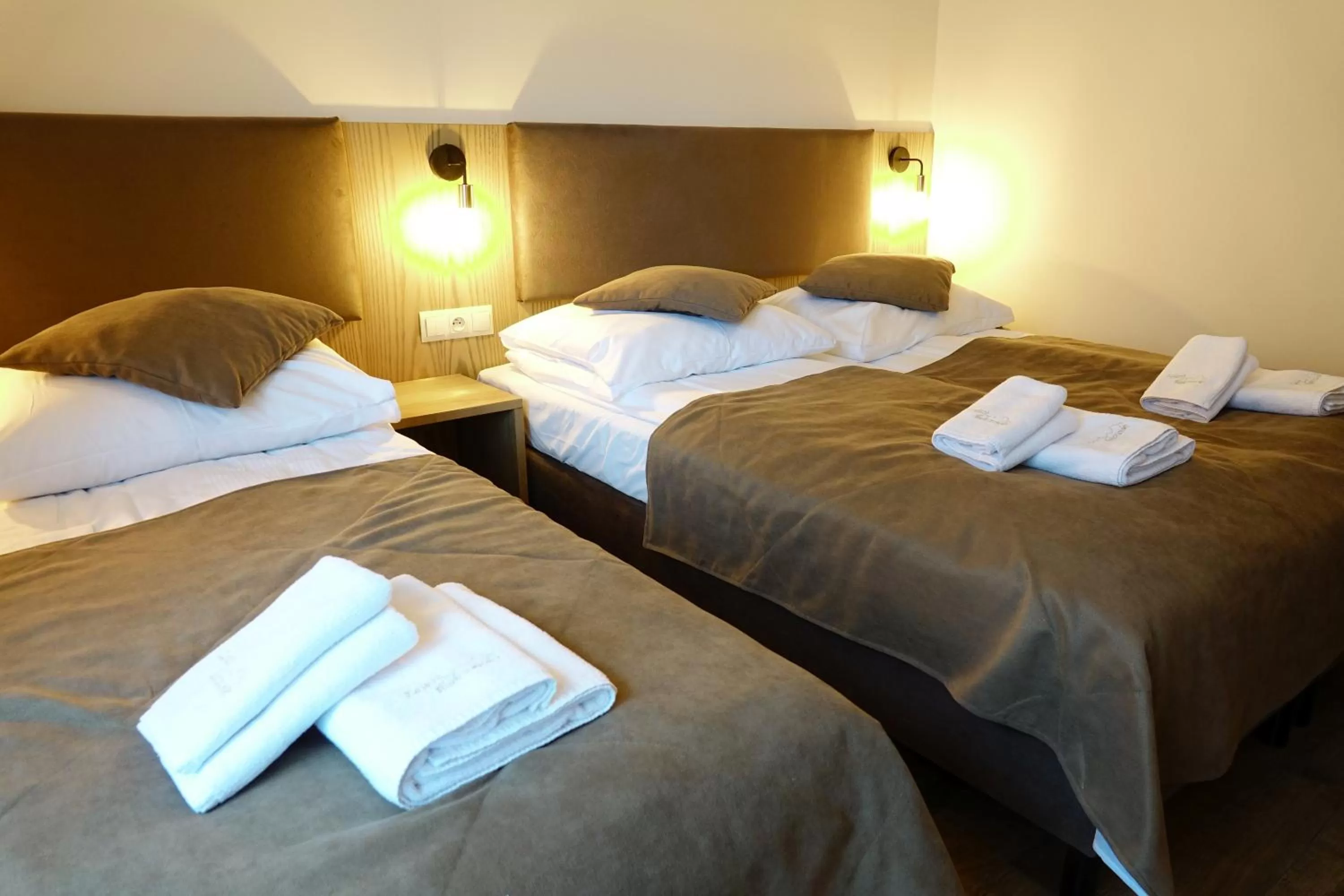 Bed in Zajazd Białczański Dom Wypoczynkowy Restauracja