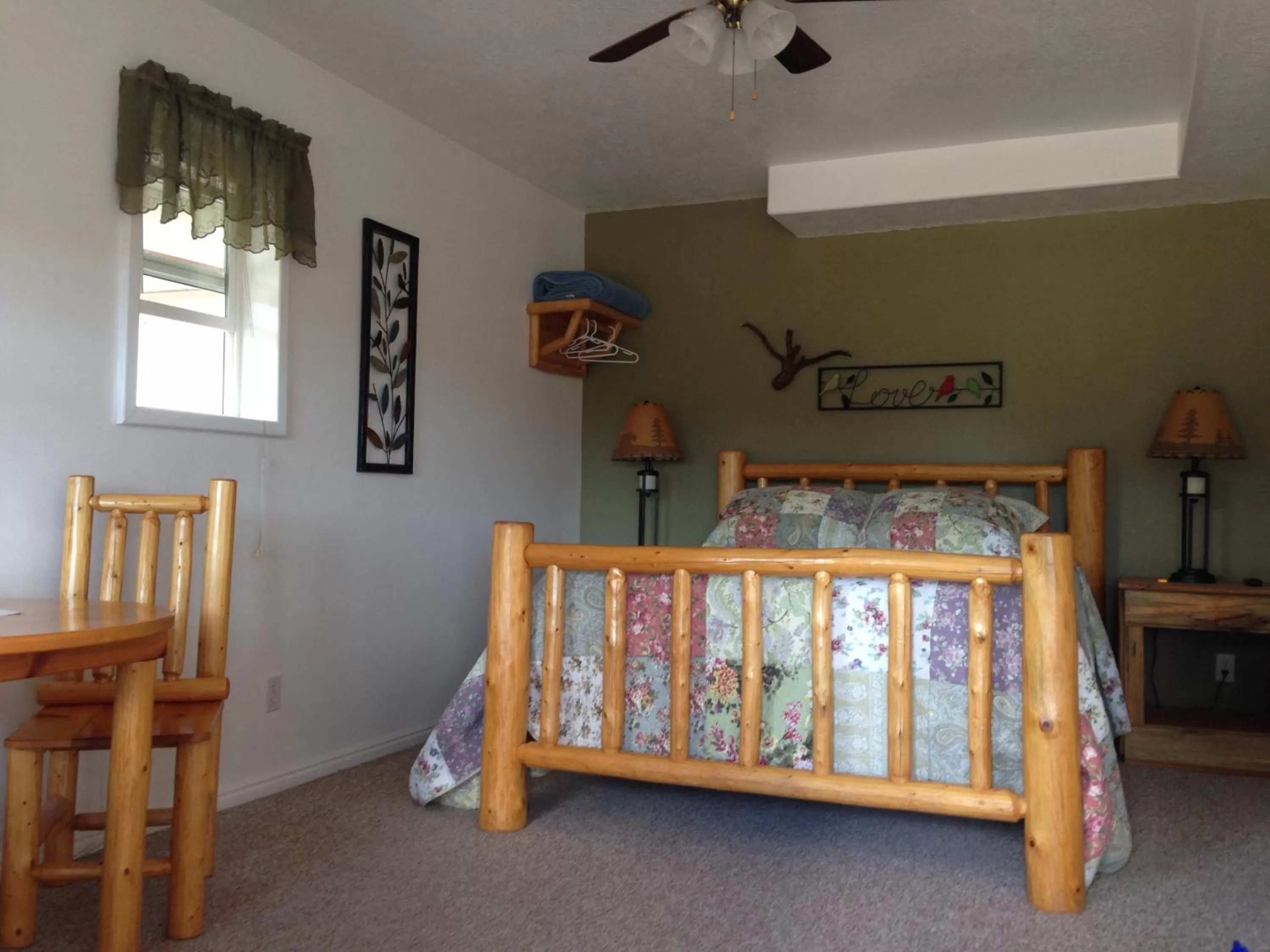 Bullberry inn Bed & Breakfast