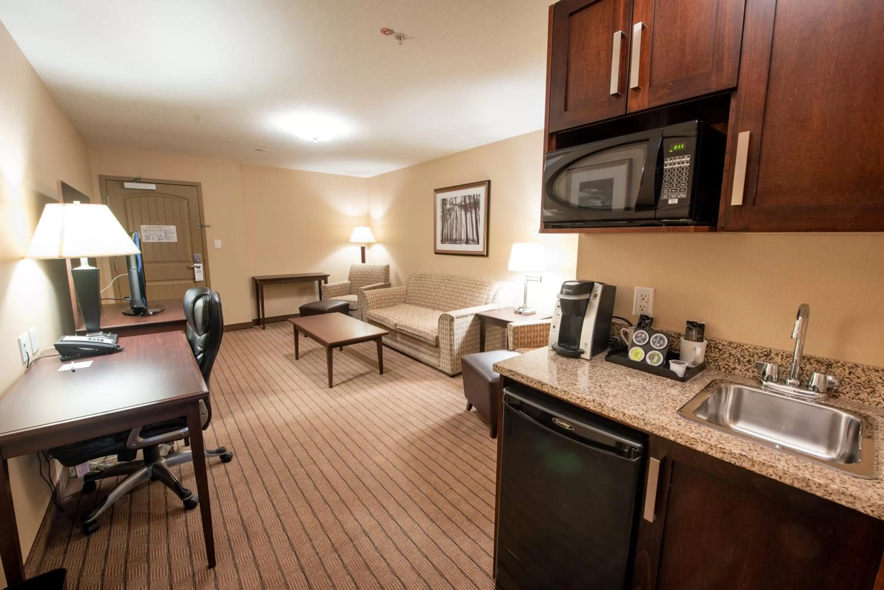 Bed in Bayview Hotel