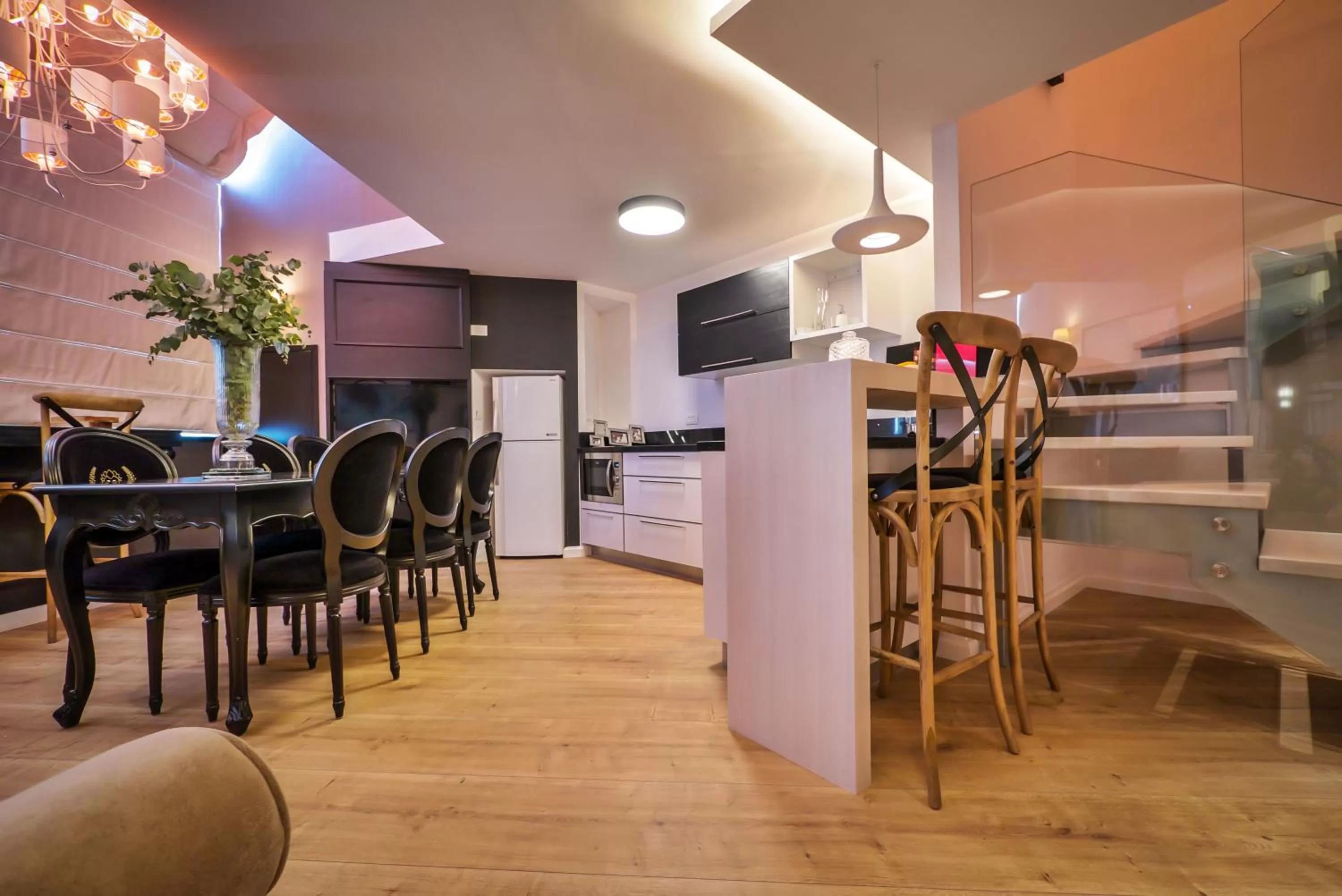 Living room in 21st Floor Hotel