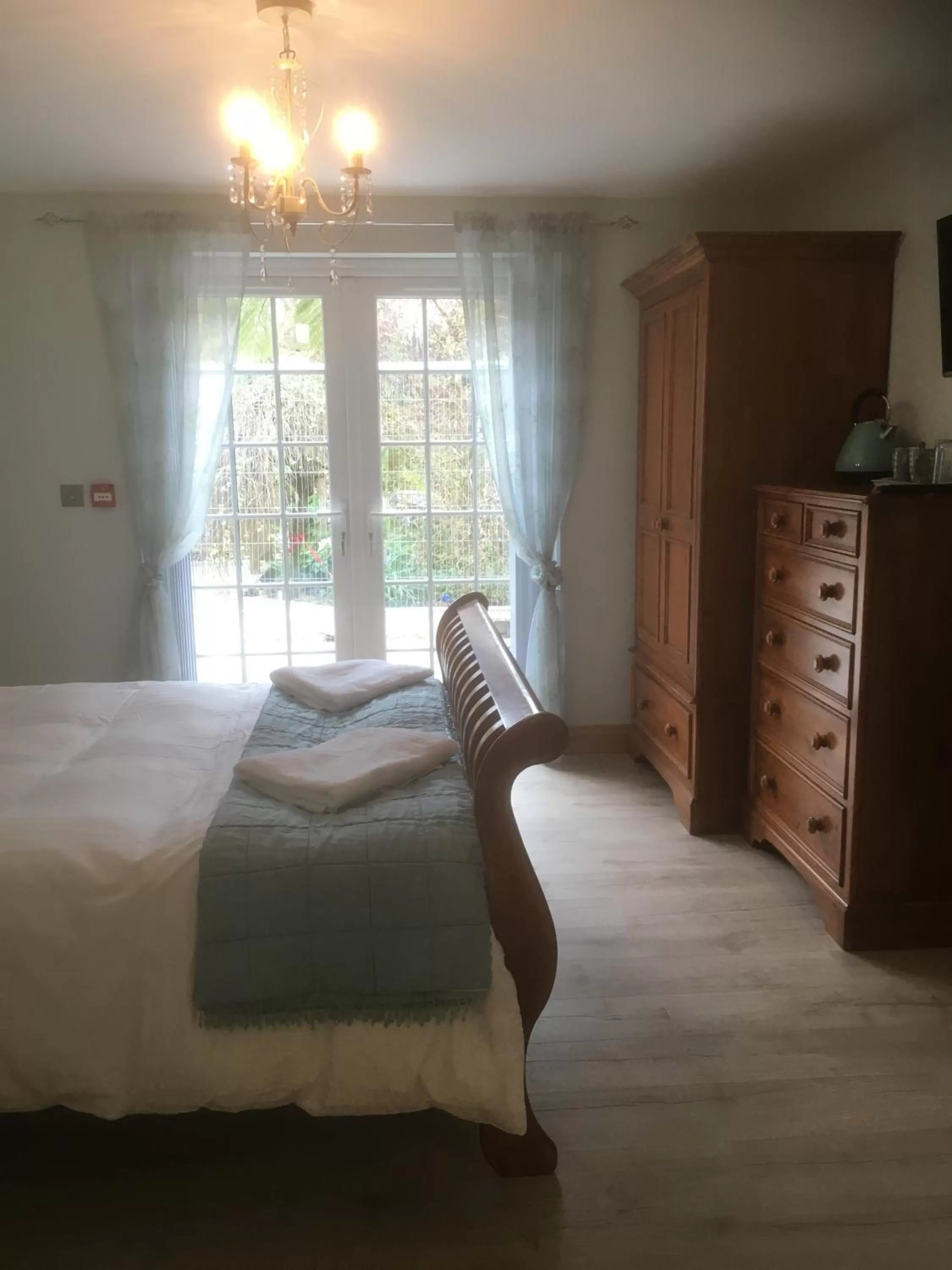 Bedroom, Bed in The Waterwheel