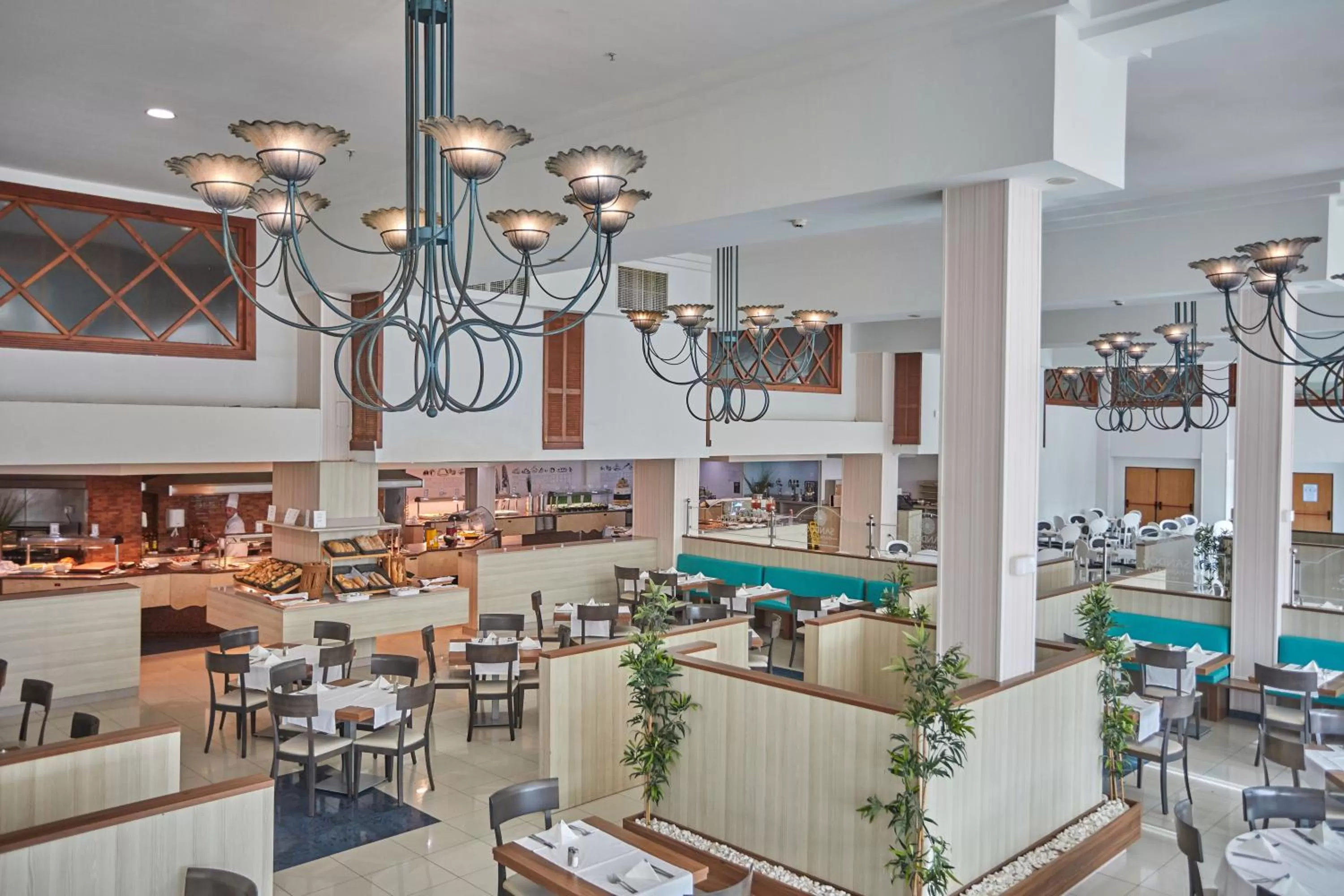 Restaurant/places to eat in Sandos Papagayo